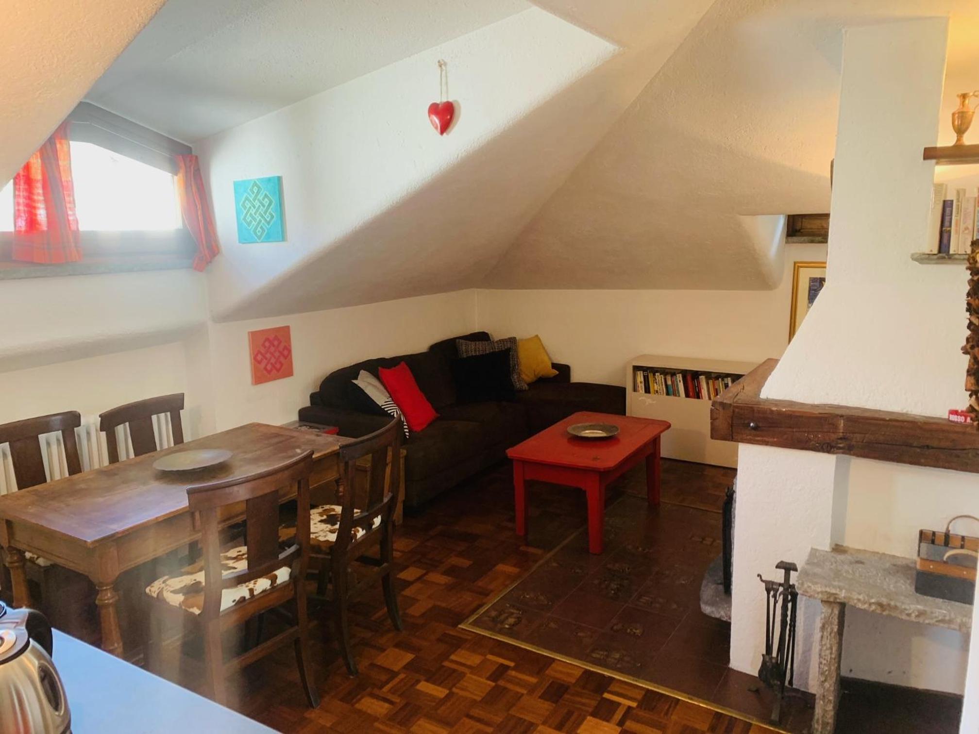 Two-Bedroom Apartment - Photo 4