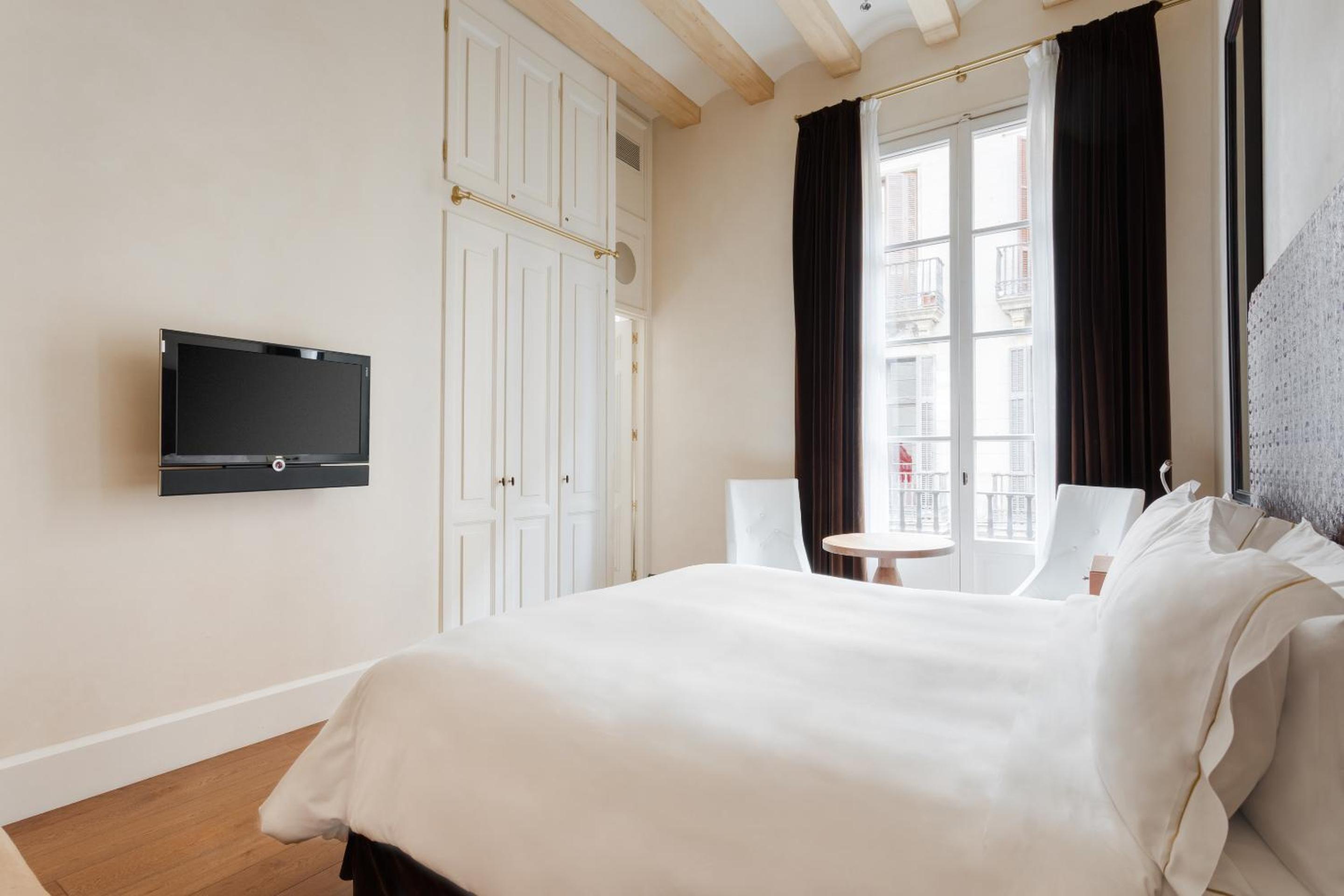 Superior King Room photo 2