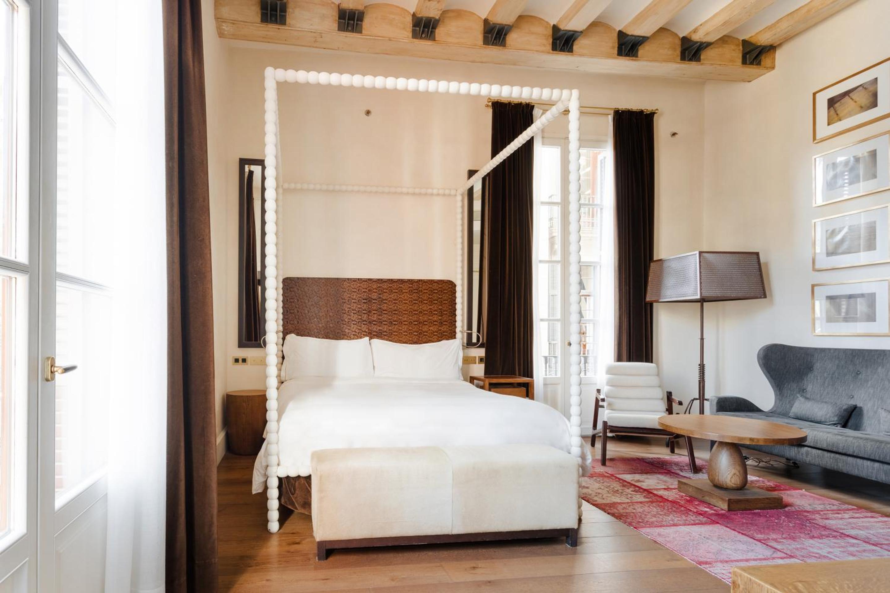 Suite King con Balcón