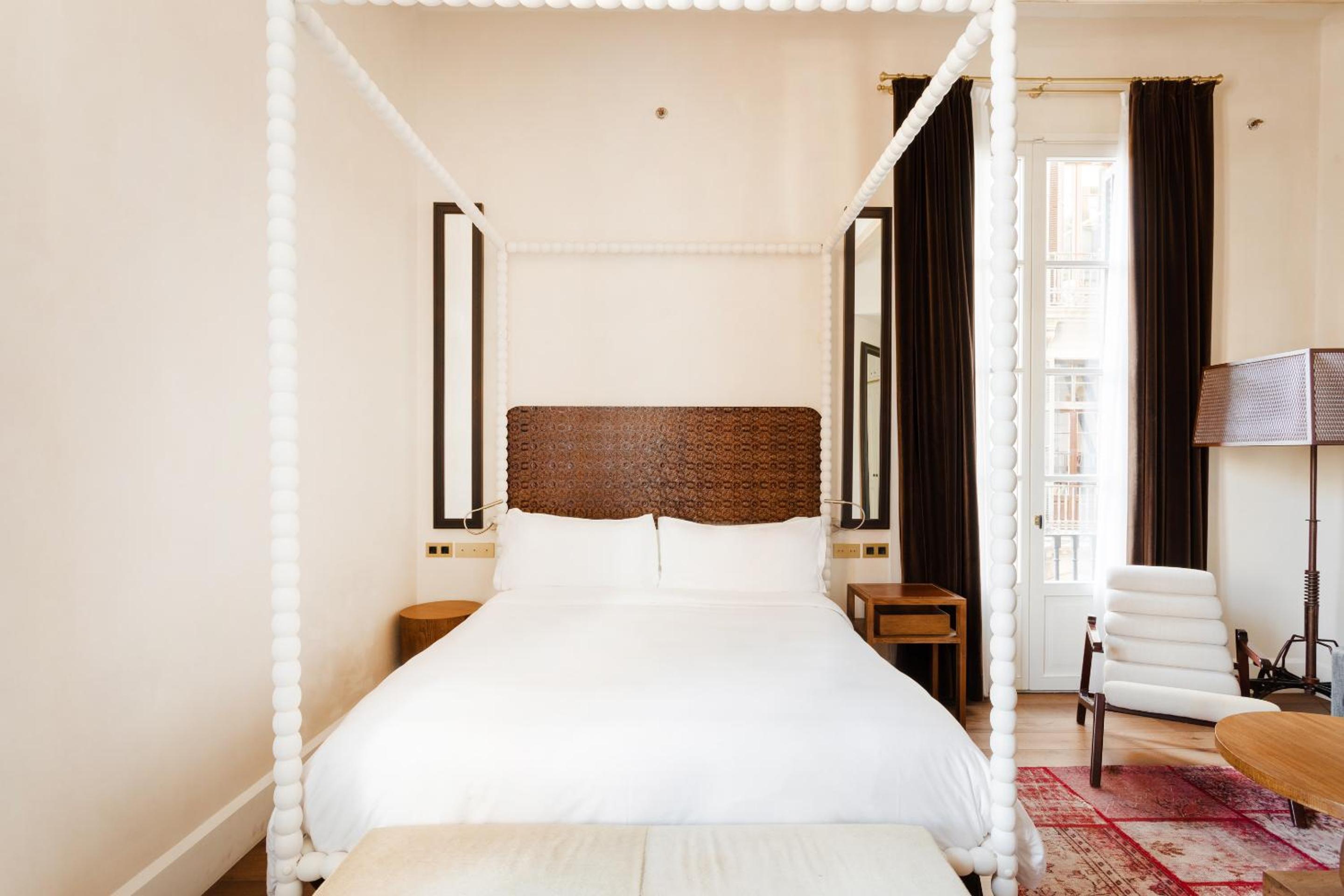 King Suite With Balcony photo 2