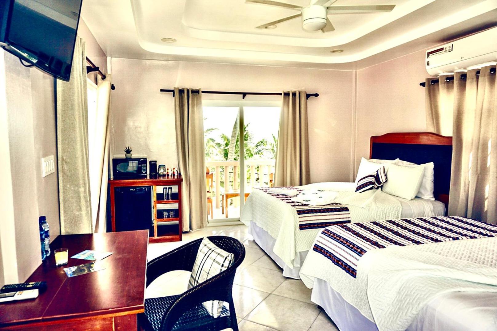 Studio with Sea View (Islander Seaview Suite) photo 1