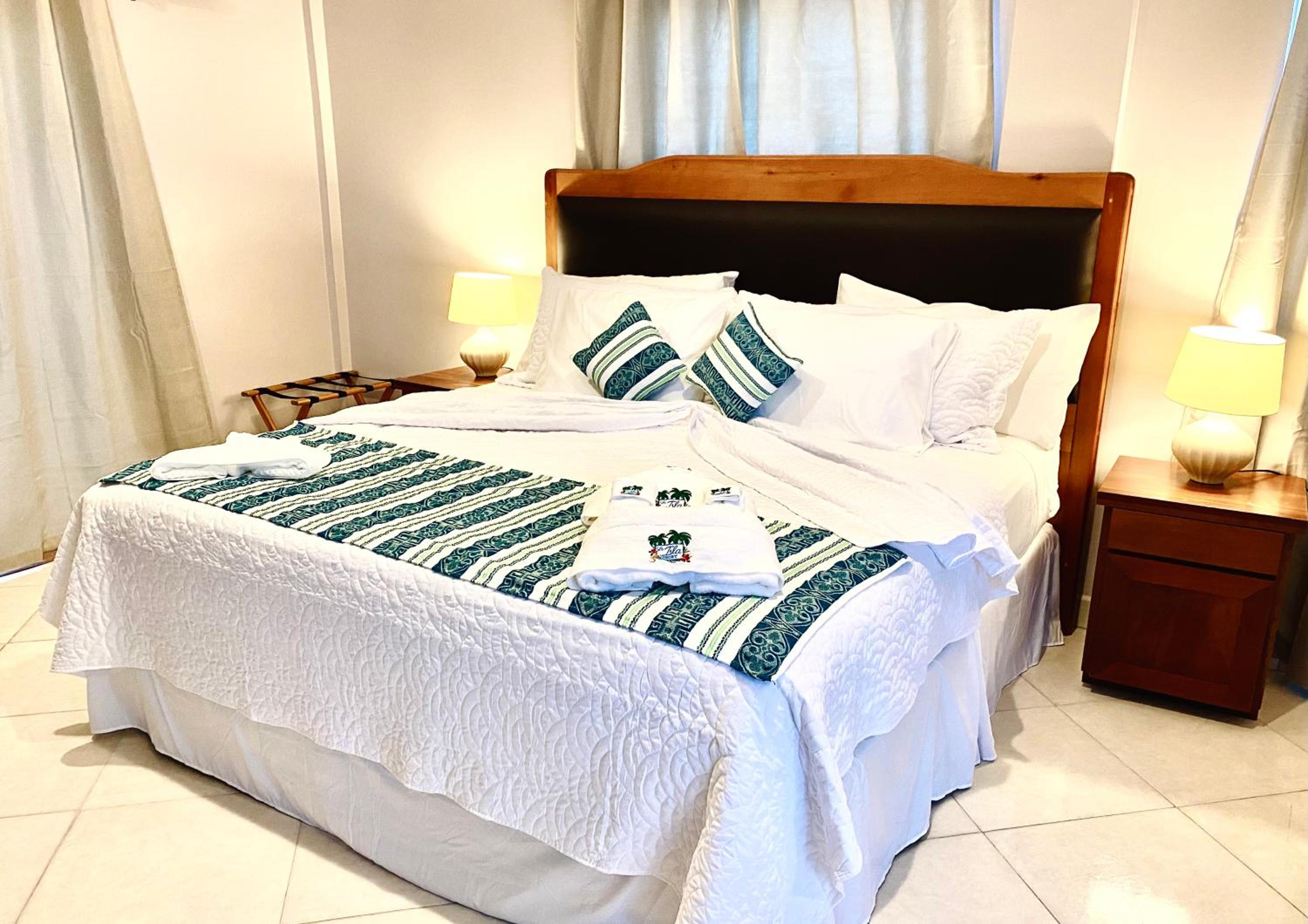 King Suite with Sea View (Islander Master Seaview Suite) photo 1