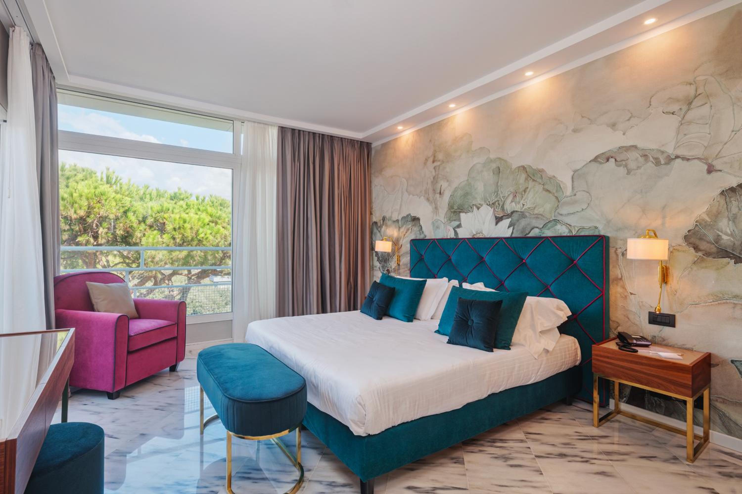 Executive Suite with Terrace - Photo 1