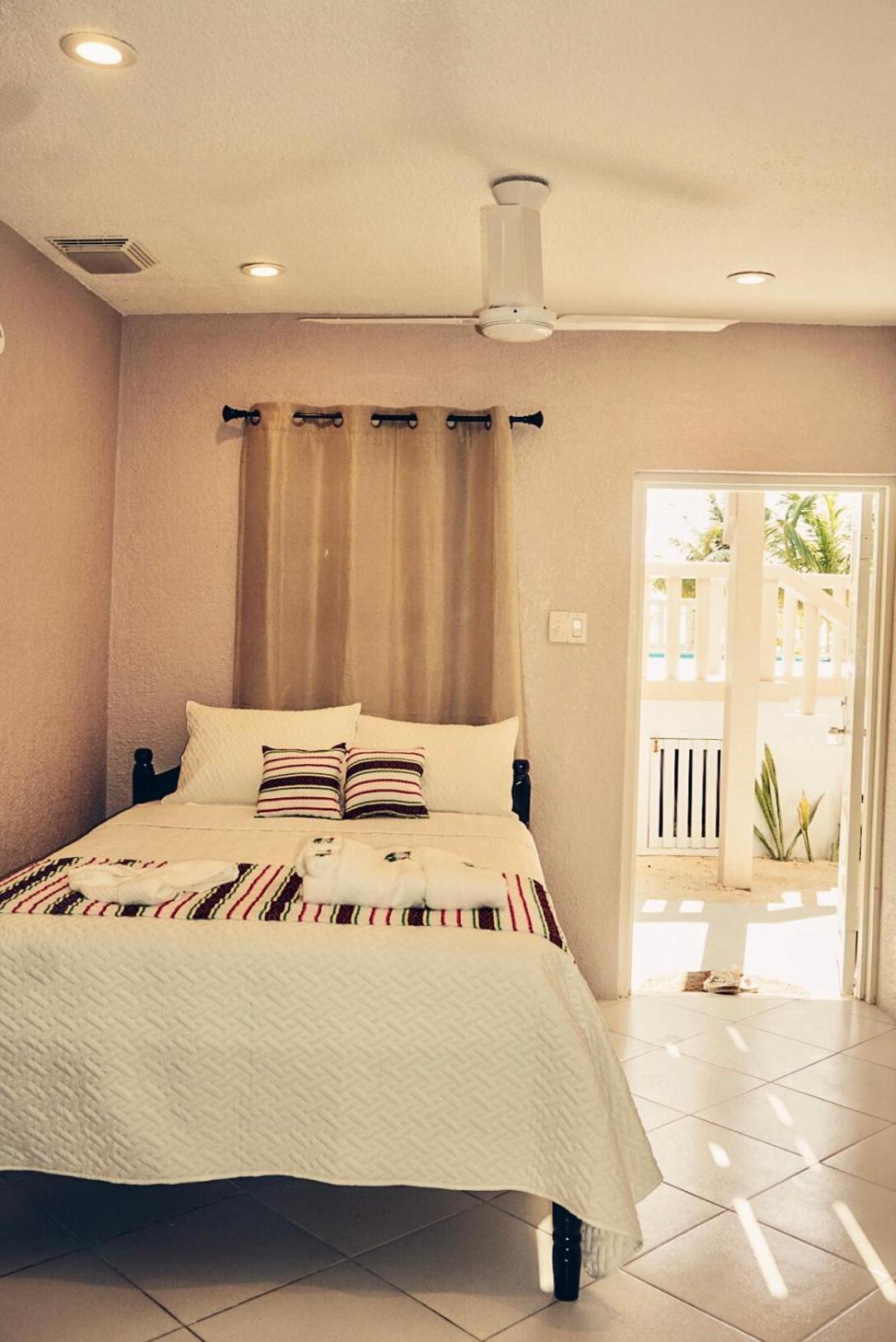 Economy Double Room (Islander Casual Living) photo 3