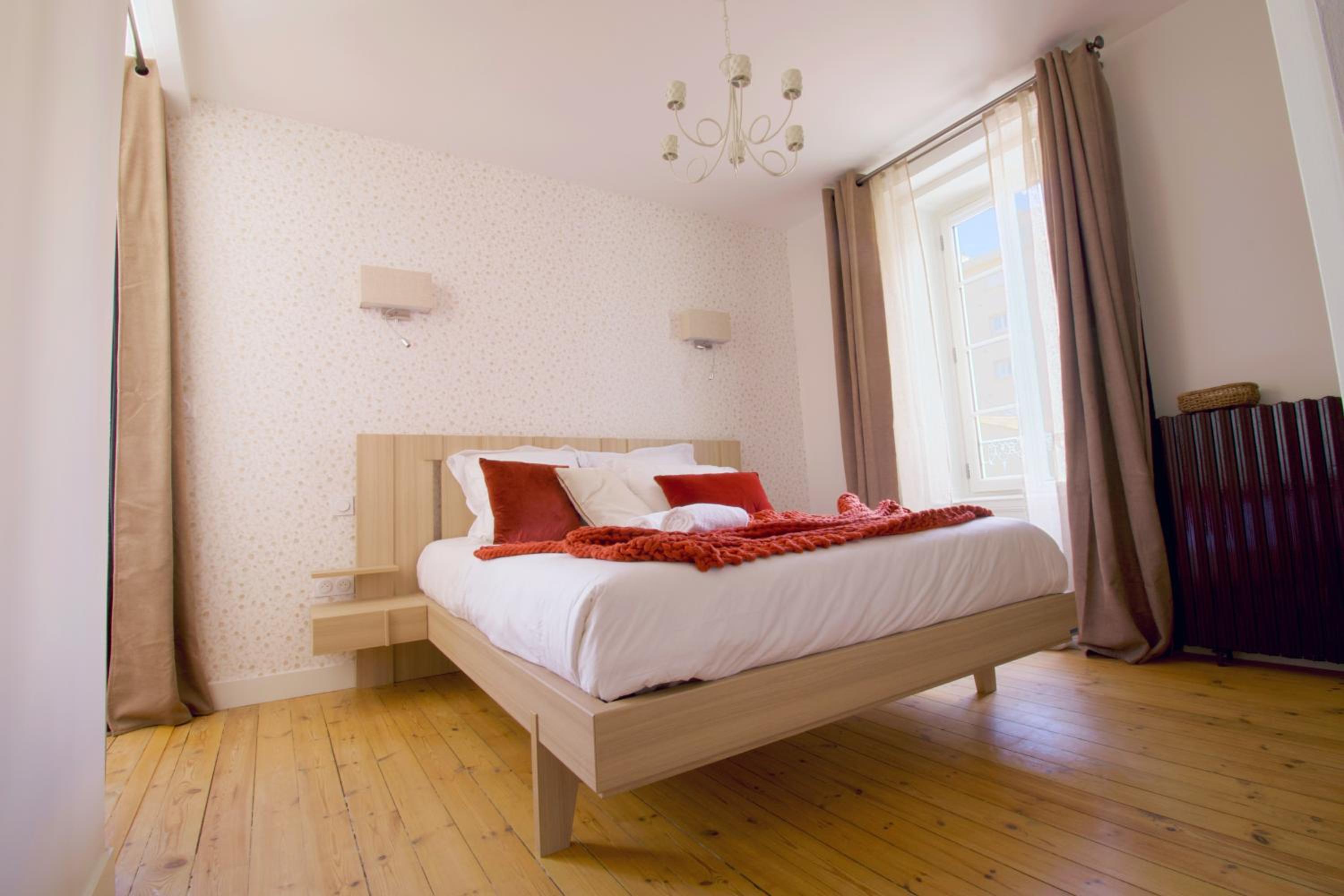 Deluxe Double Room with Balcony and Sea View photo 3