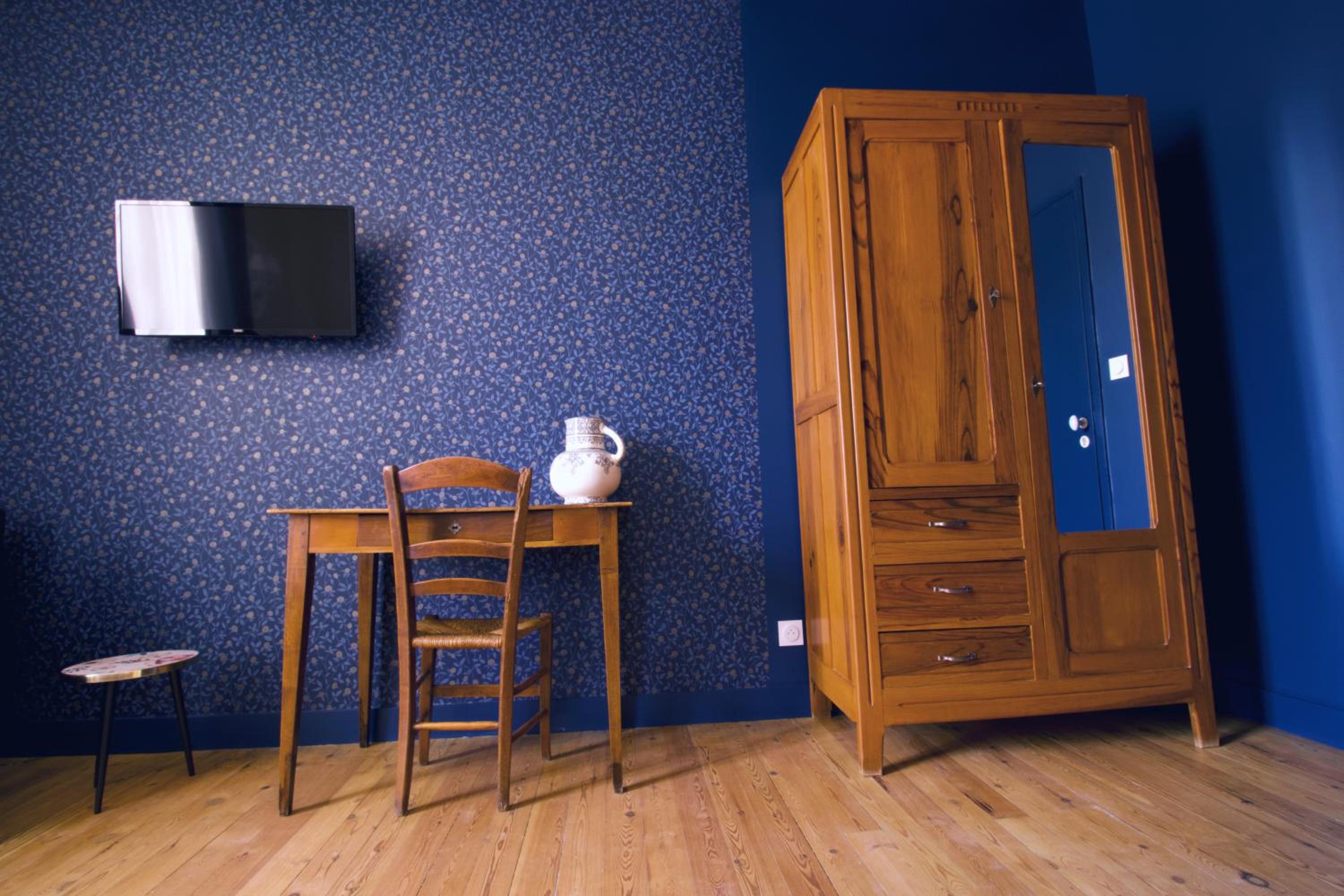 Deluxe Double Room with Extra Bed photo 3