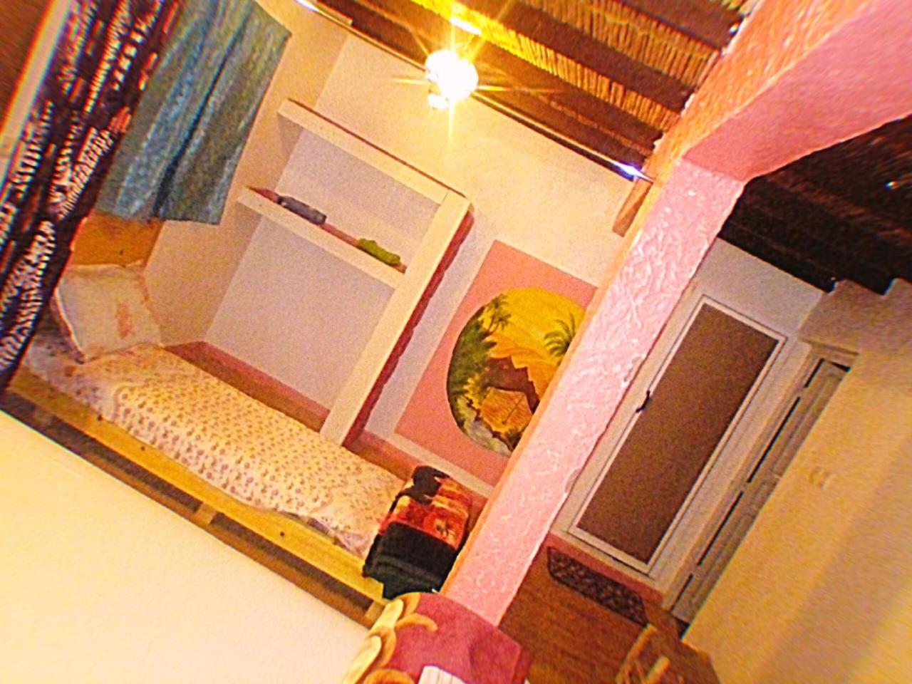 Double or Twin Room with Shower - Photo 3