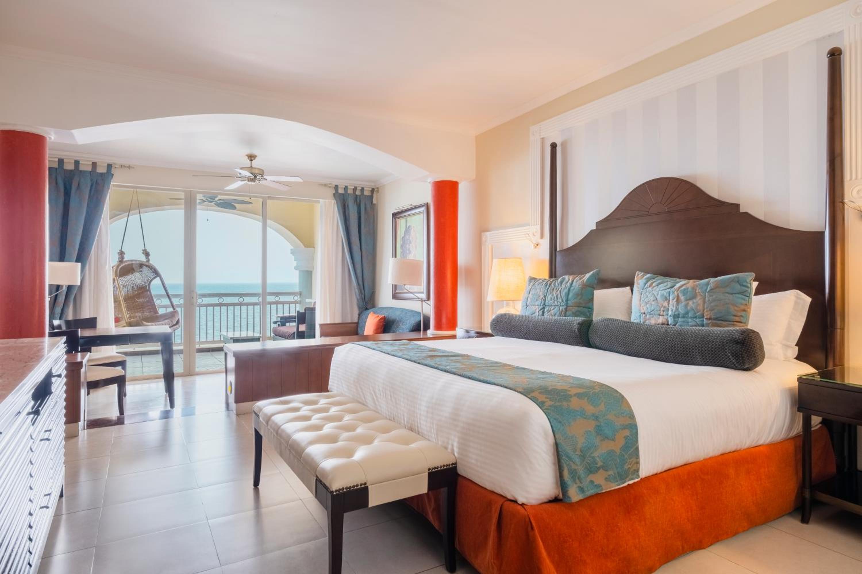 Suite Oceanfront (1 Adult)