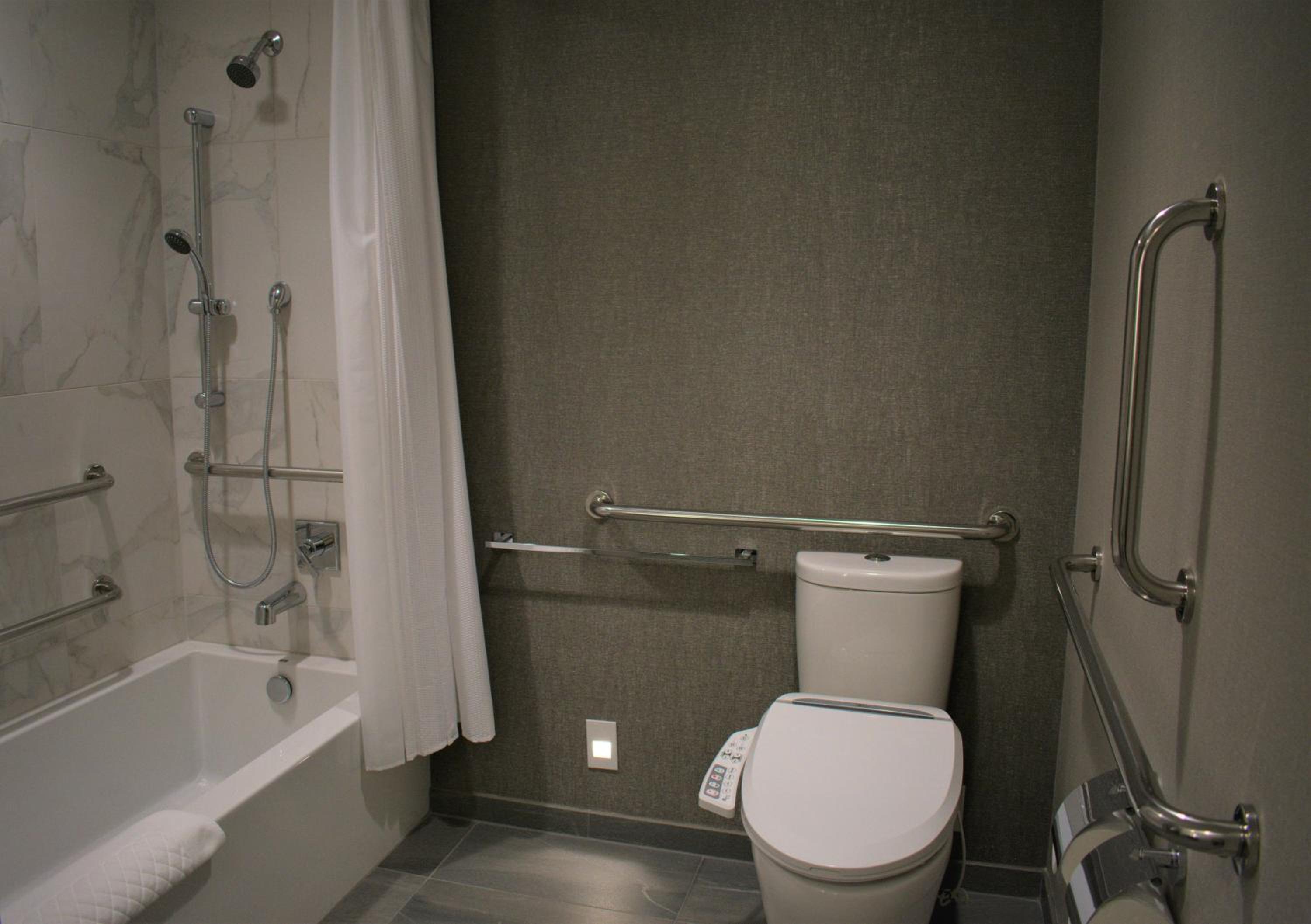 	 Accessible Lakeview King- Yoga & Wellness Activities - Photo 8