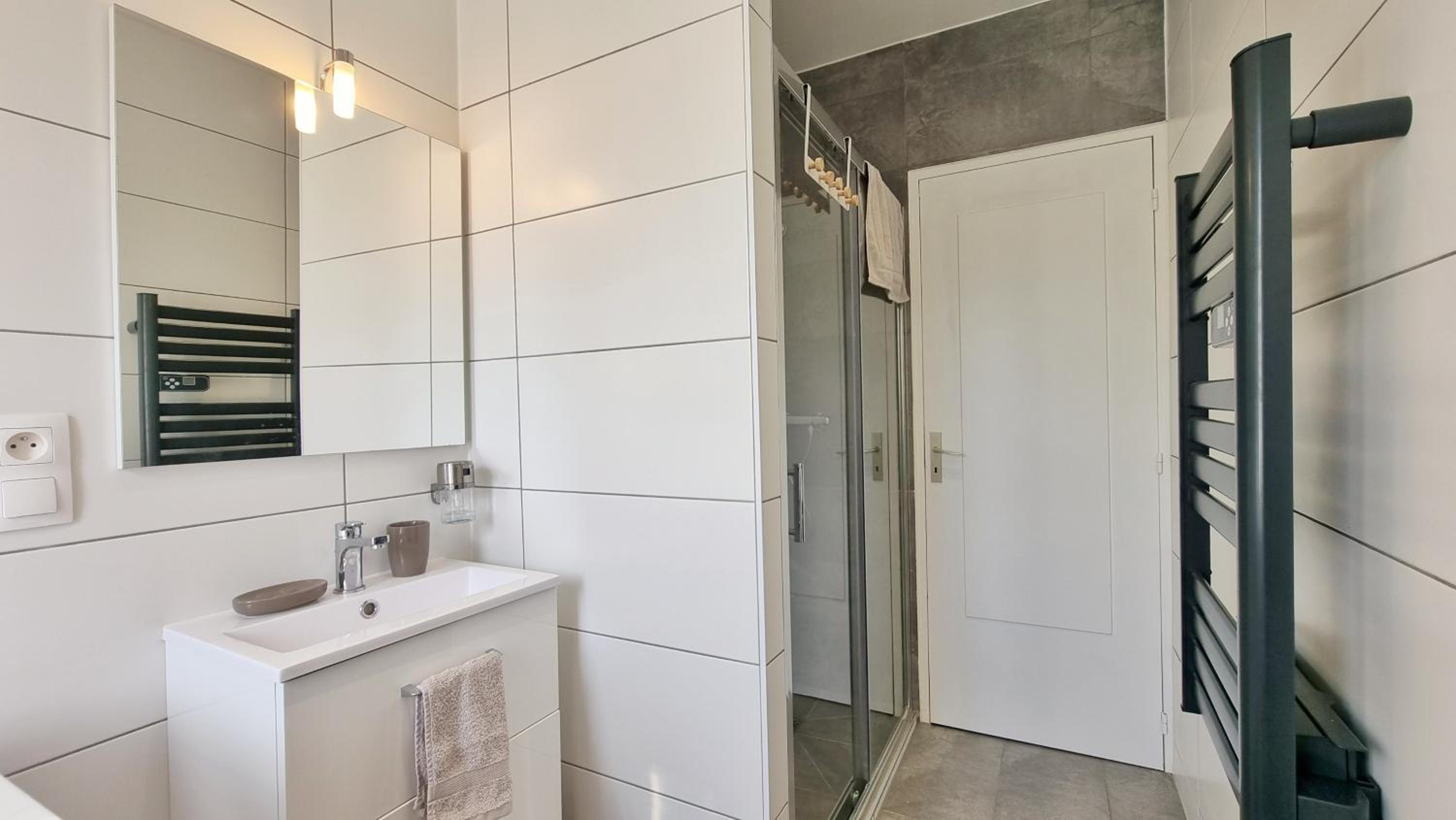 Two-Bedroom Apartment - L'Ananas