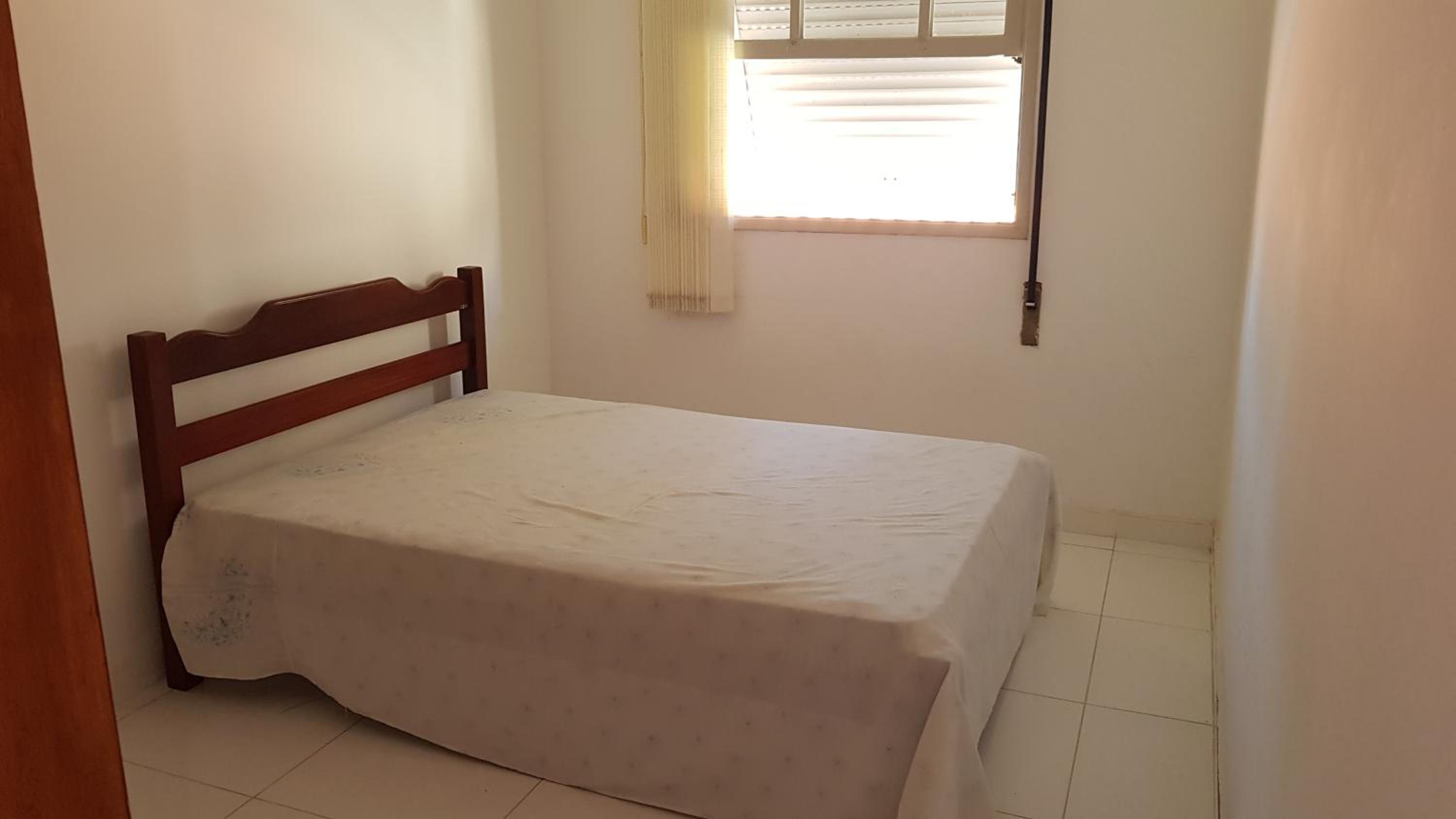 One-Bedroom Apartment - Photo 19