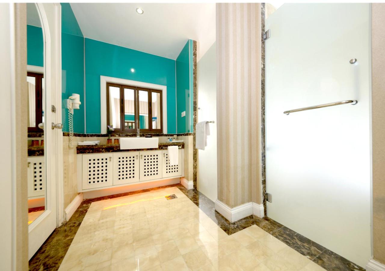 Deluxe Suite - Photo 5