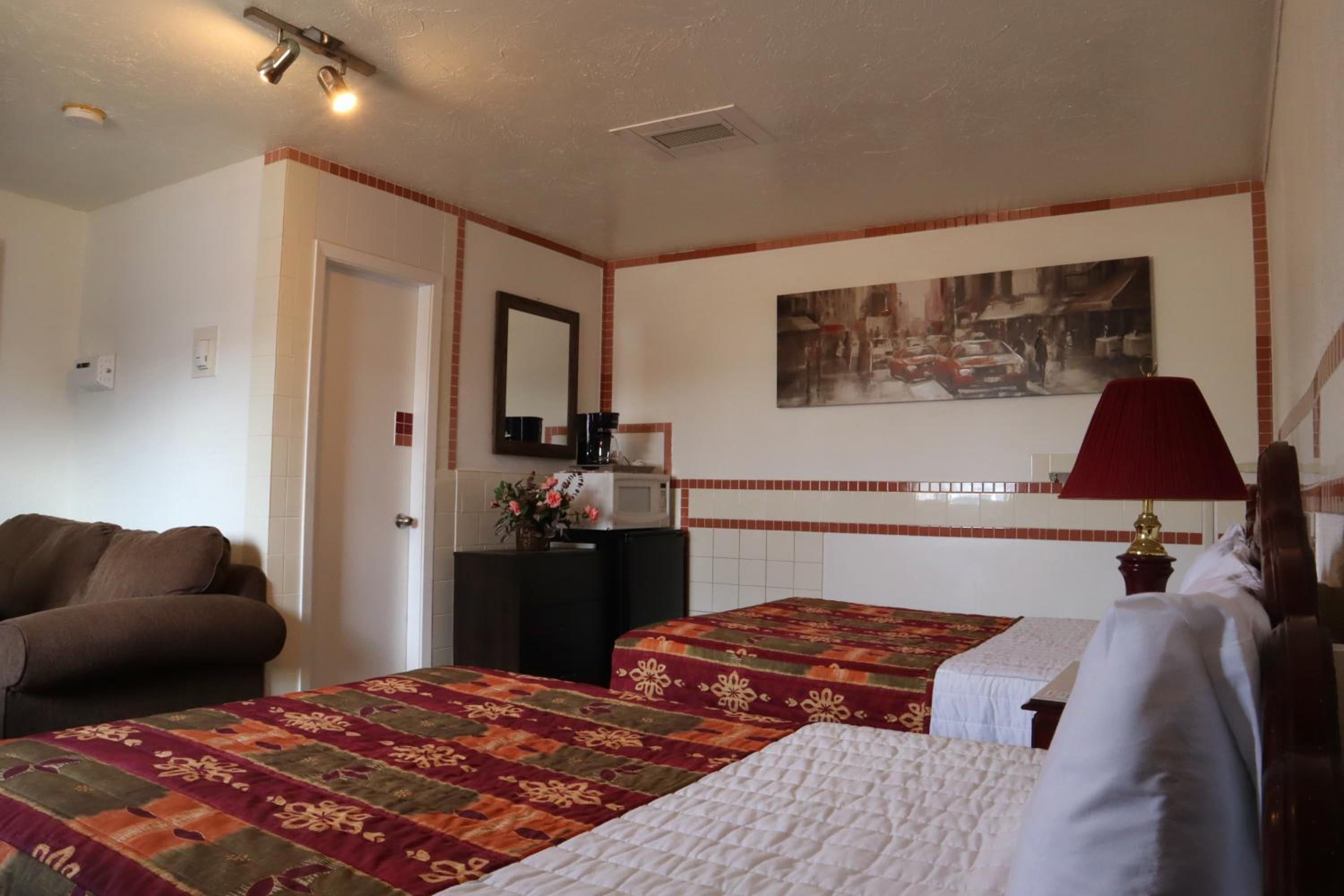 Double or Twin Room - Photo 1