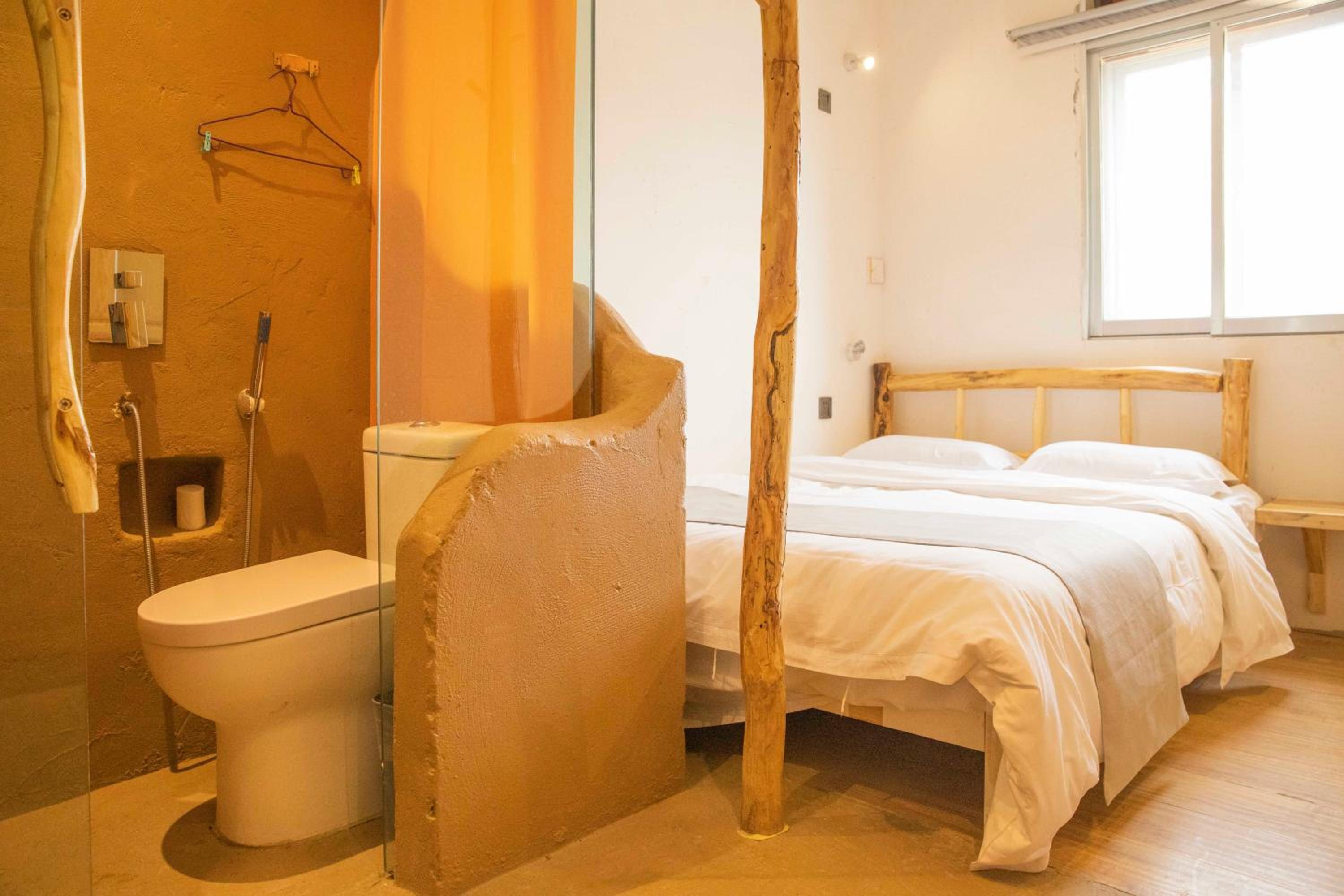 Single Room photo 3