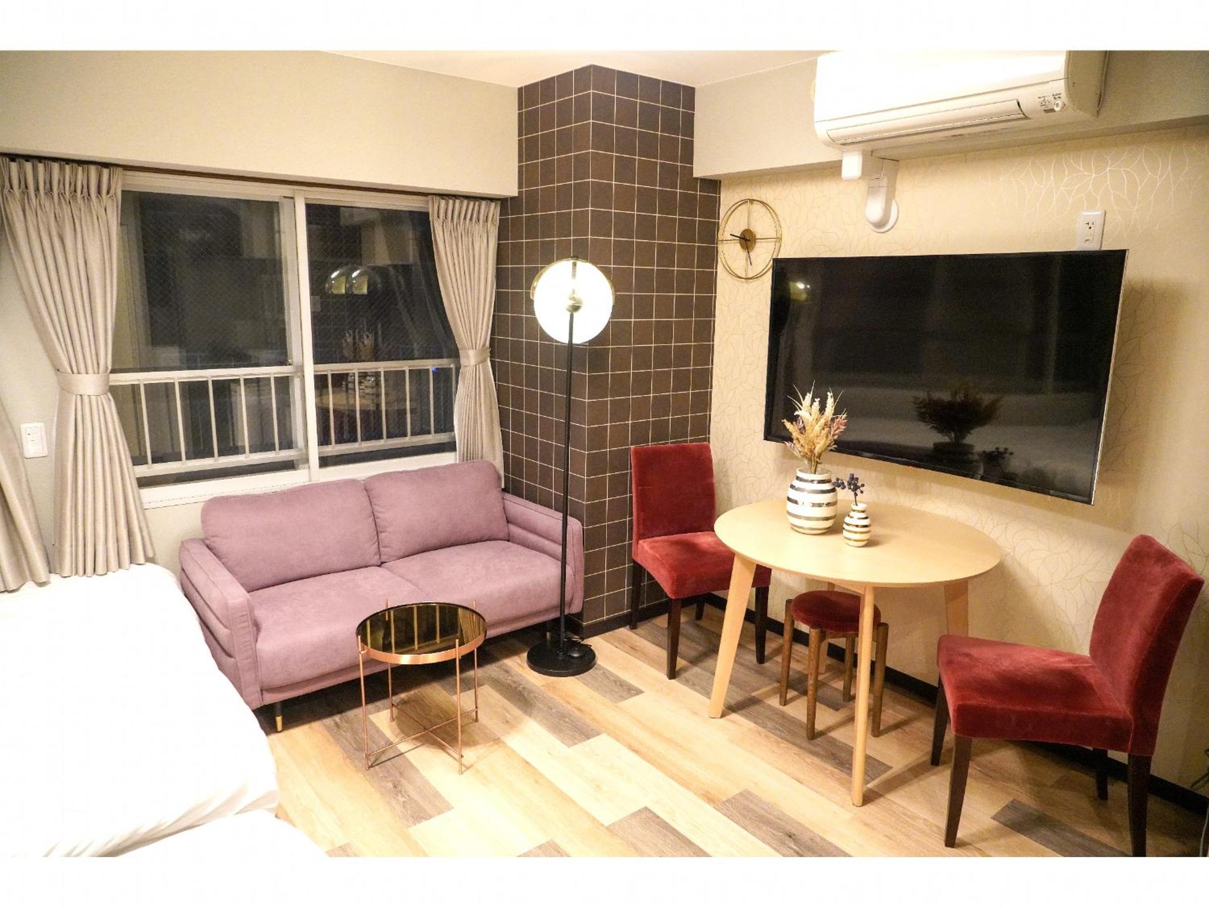 Standard Family Room - Photo 3
