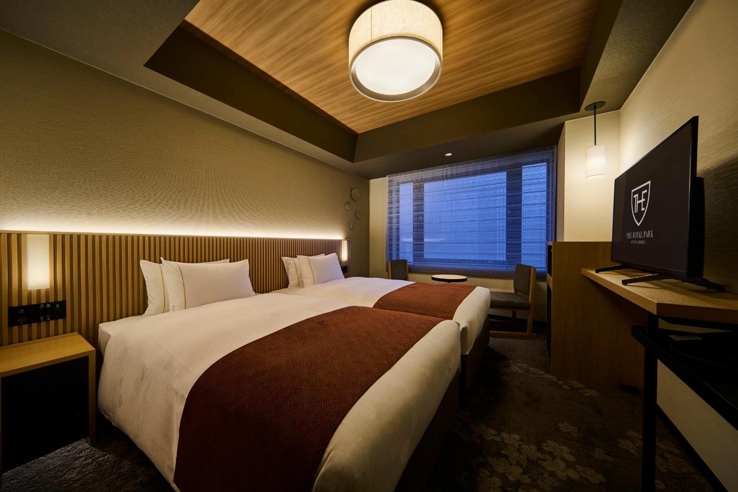 Standard Twin Room with No View  - Photo 4