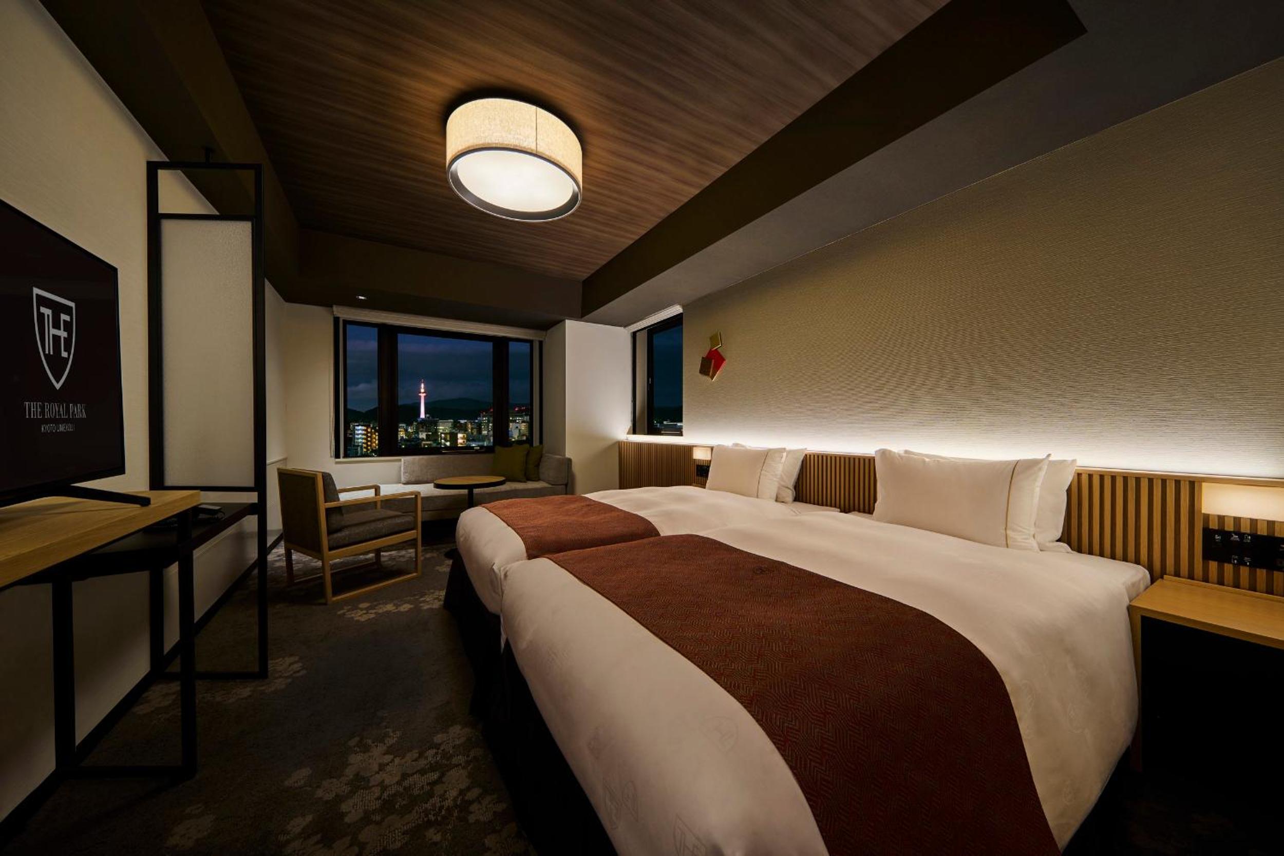 Corner Deluxe Twin Room - Photo 6
