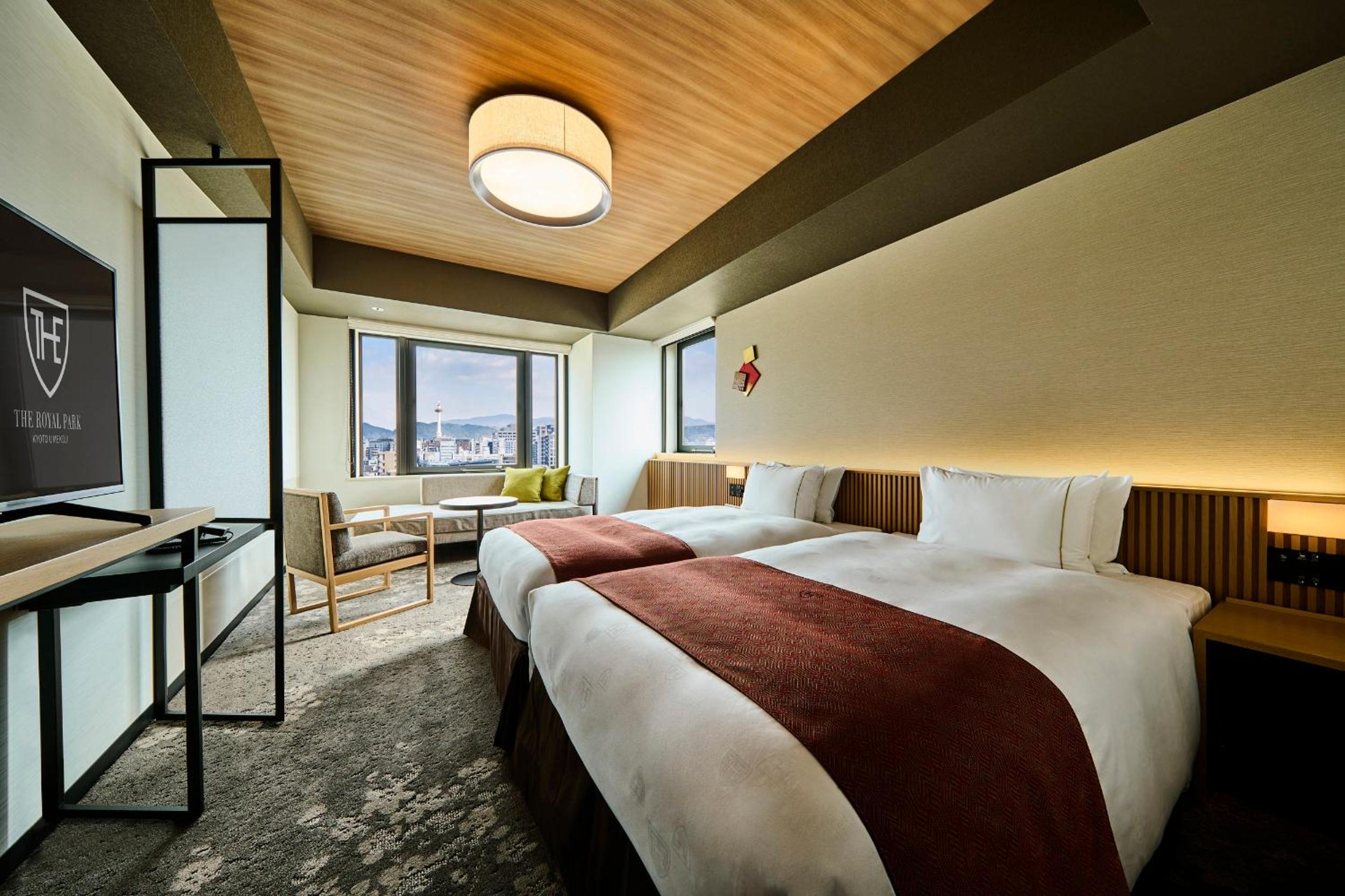 Corner Deluxe Twin Room - Photo 1