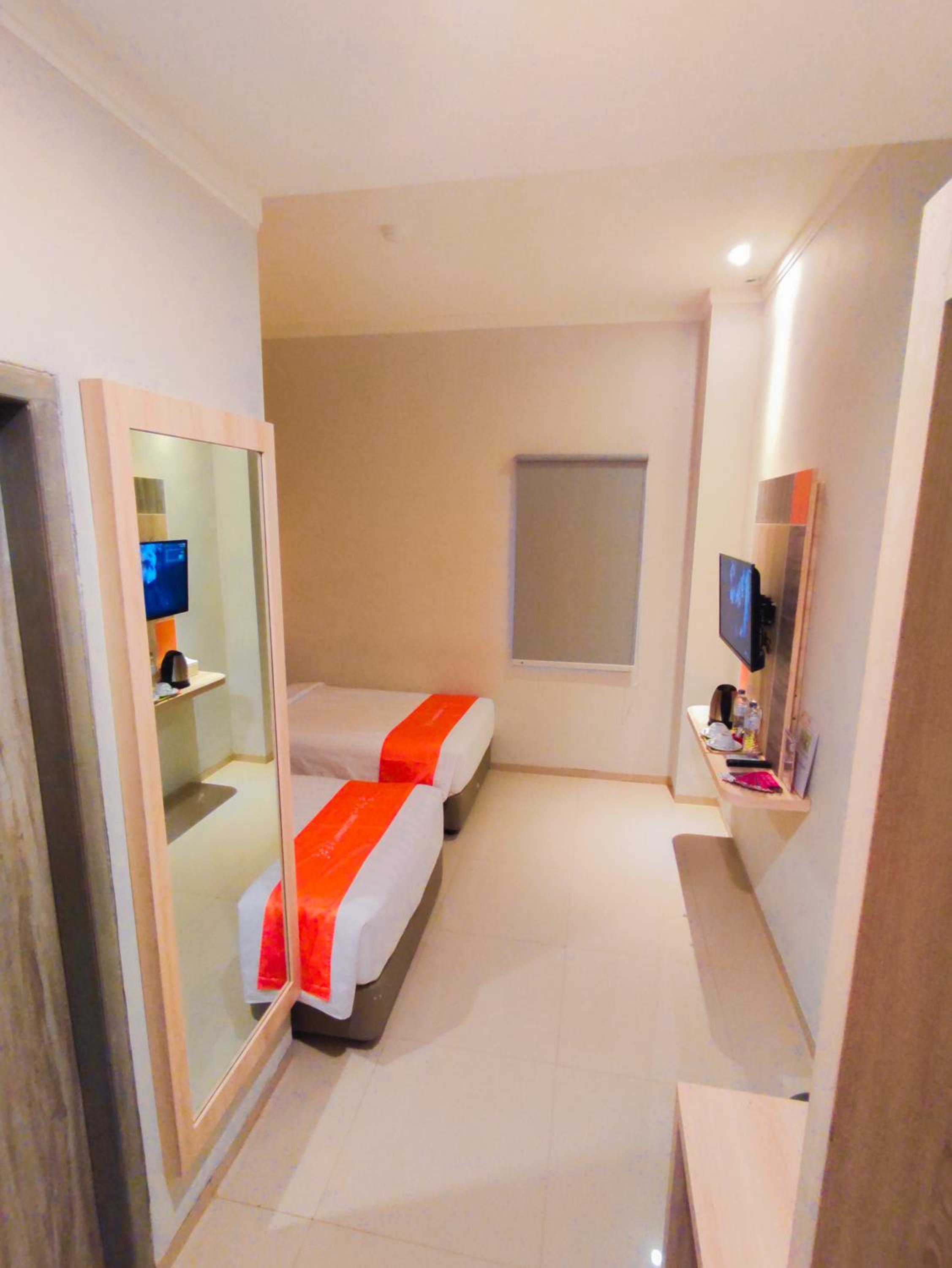Superior Twin Room - Photo 9