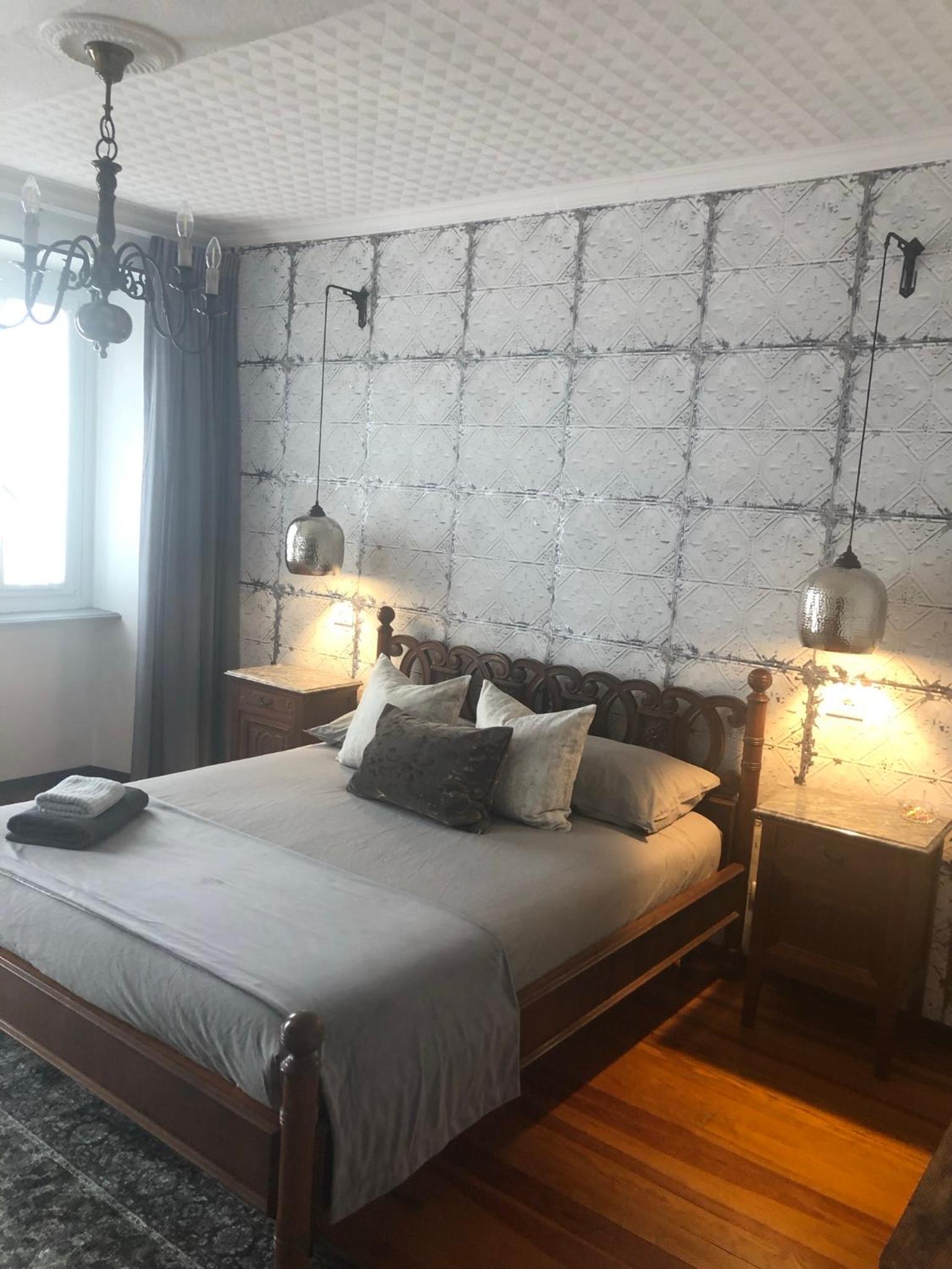 Double Room with Balcony - Photo 1