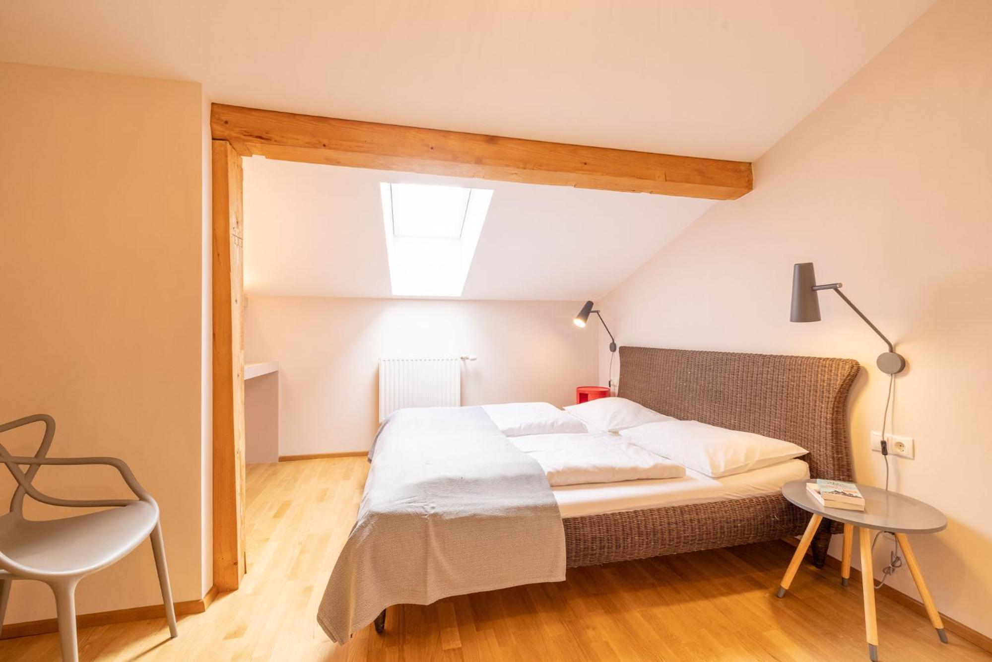 One-Bedroom Apartment with Balcony (4 Adults) photo 2