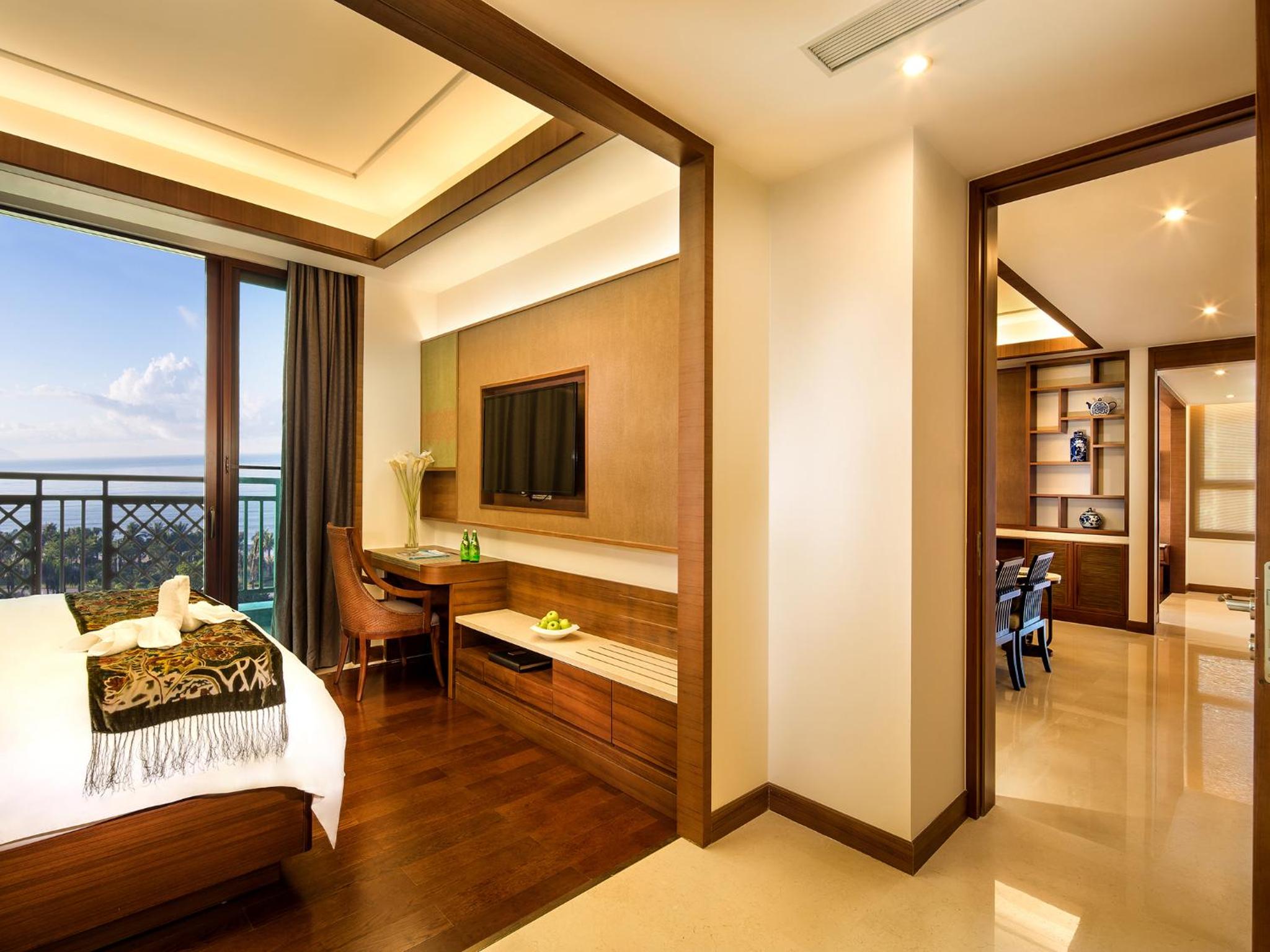 Sea View Family Suite photo 1