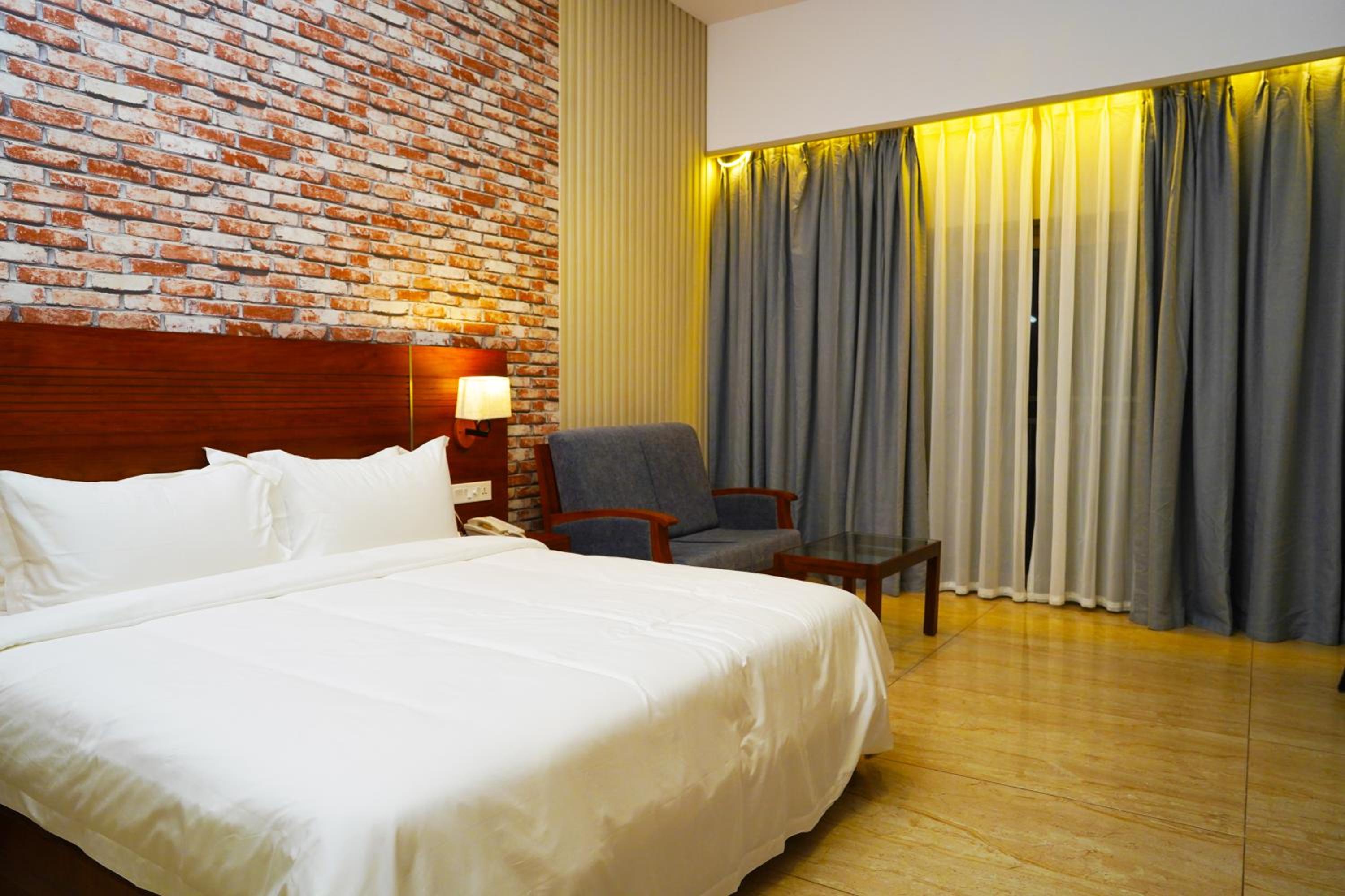 Grove View Melton with 10% discount on Spa,20 % Discount On Lunch & Complimentary Tea & snacks Grove View Melton with 10% discount on Spa,20 % Discount On Lunch & Complimentary Tea & snacks