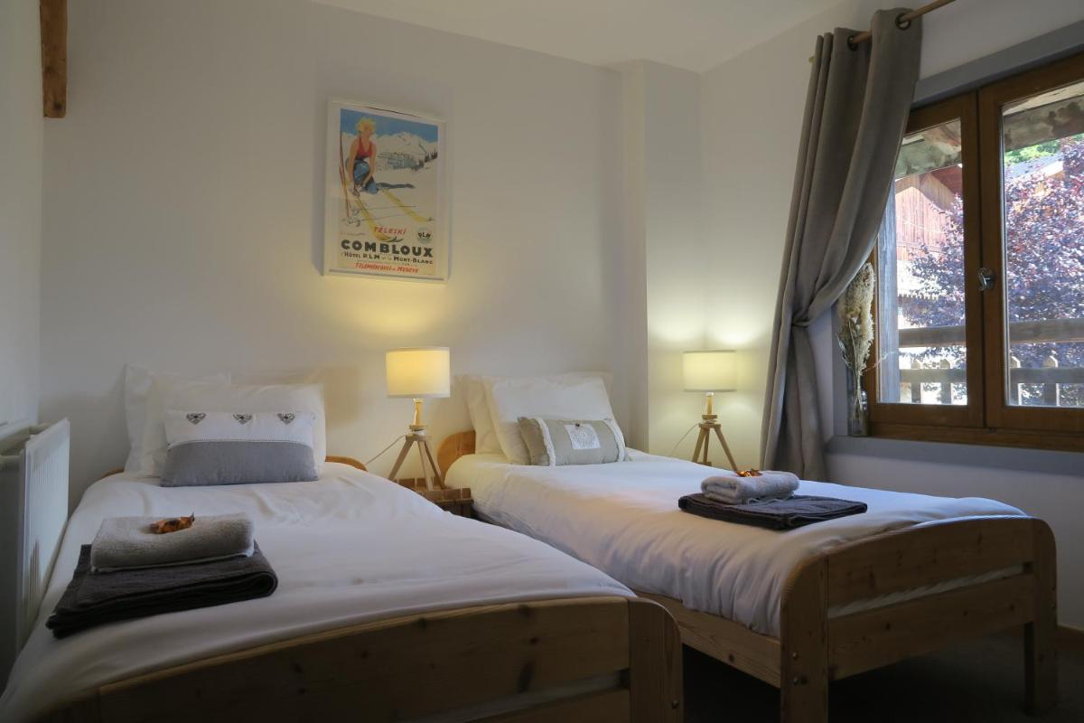 Double or Twin Room with Bathroom photo 3