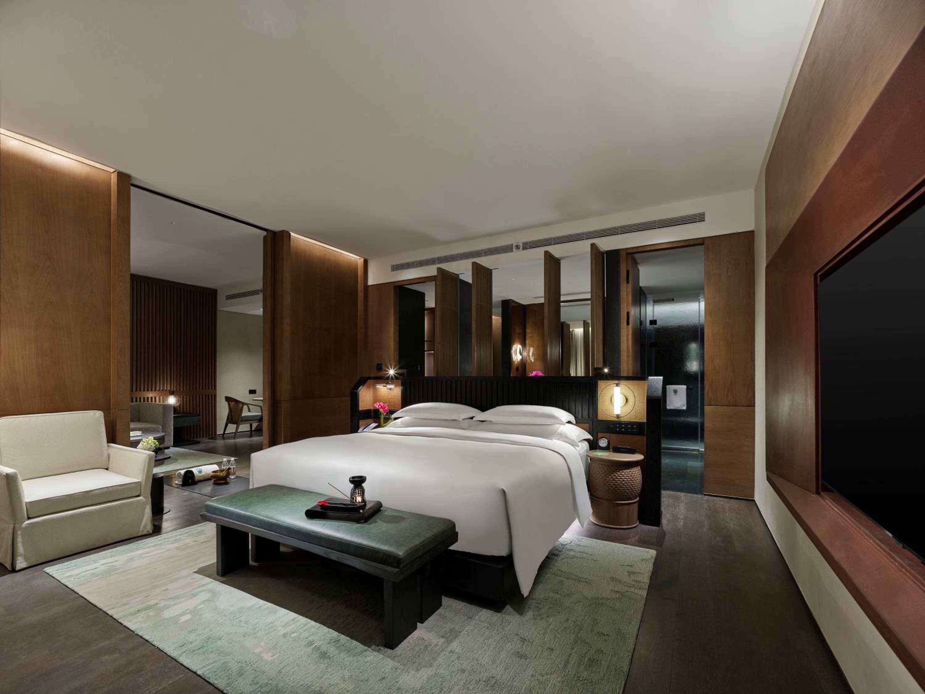 Deluxe Suite photo 1