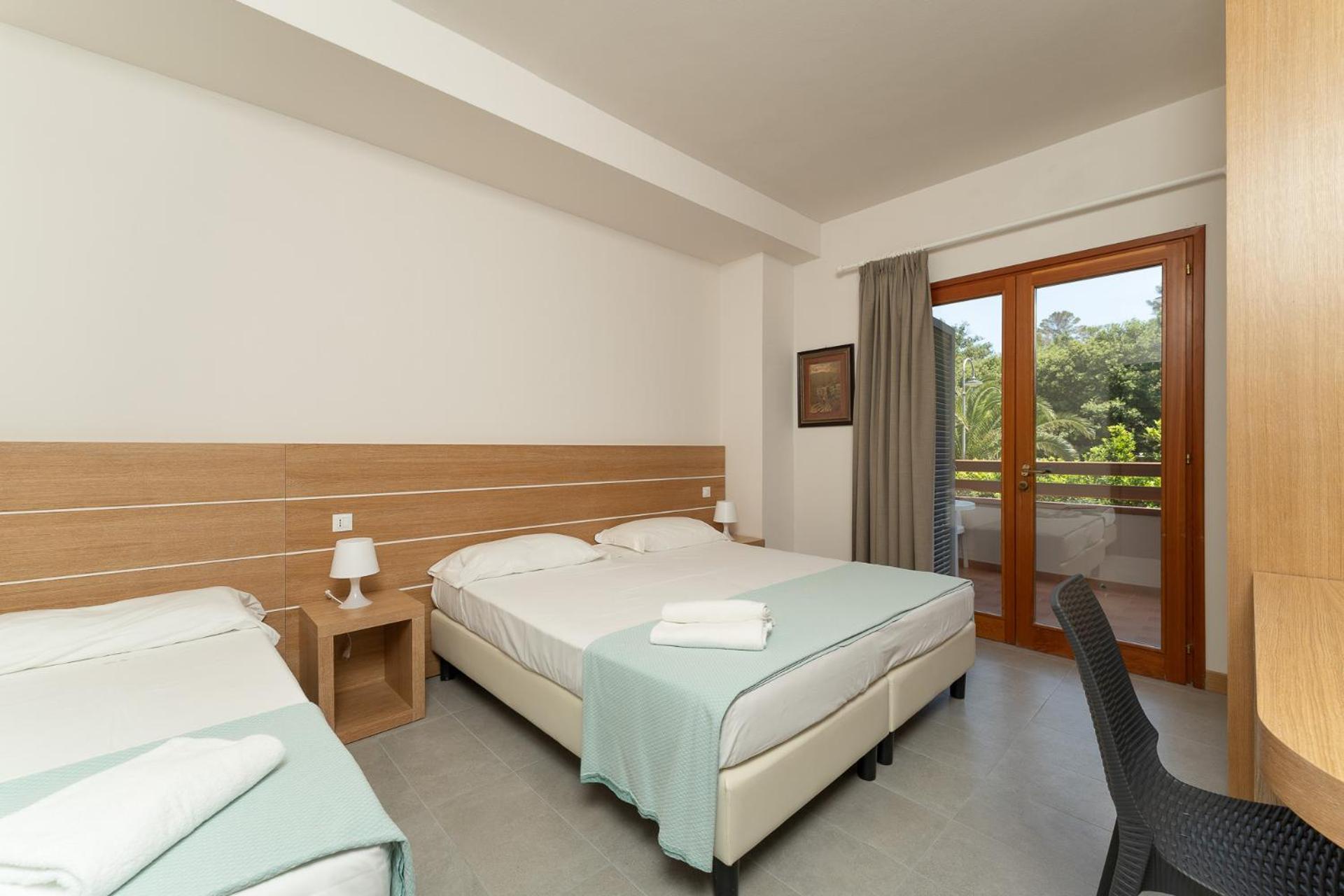 Triple Room with Balcony