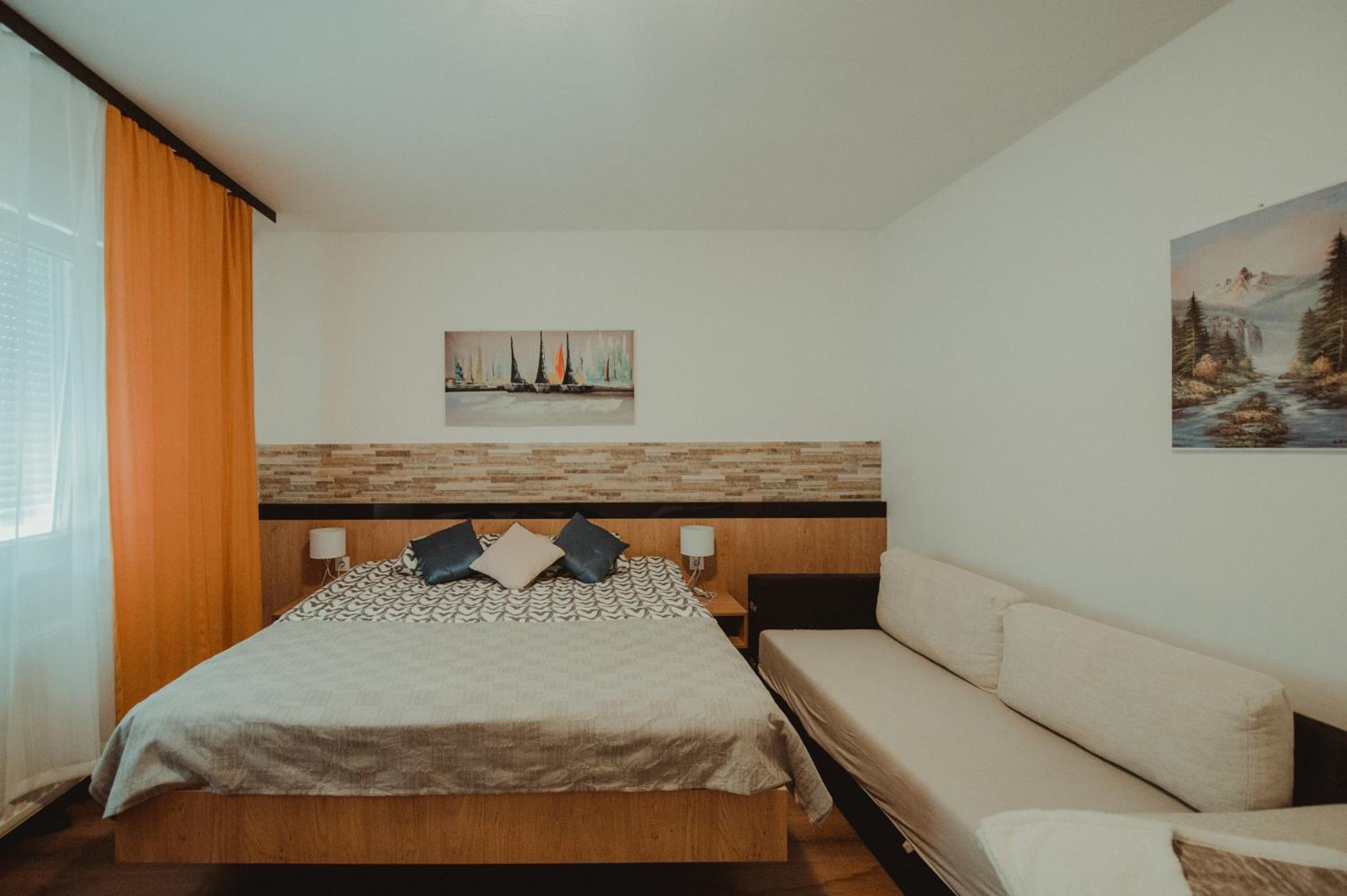 Apartment - Photo 8