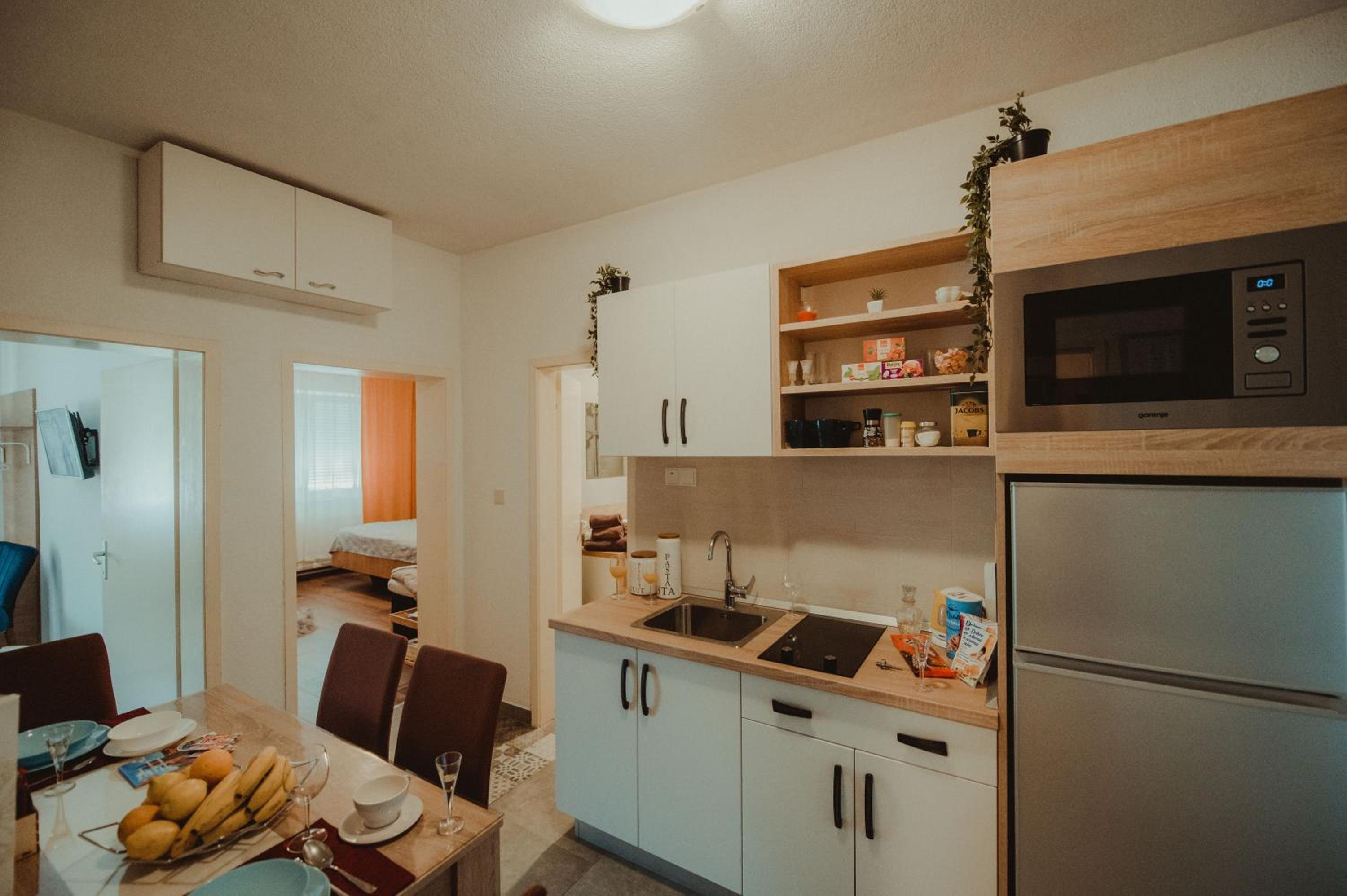 Apartment - Photo 18