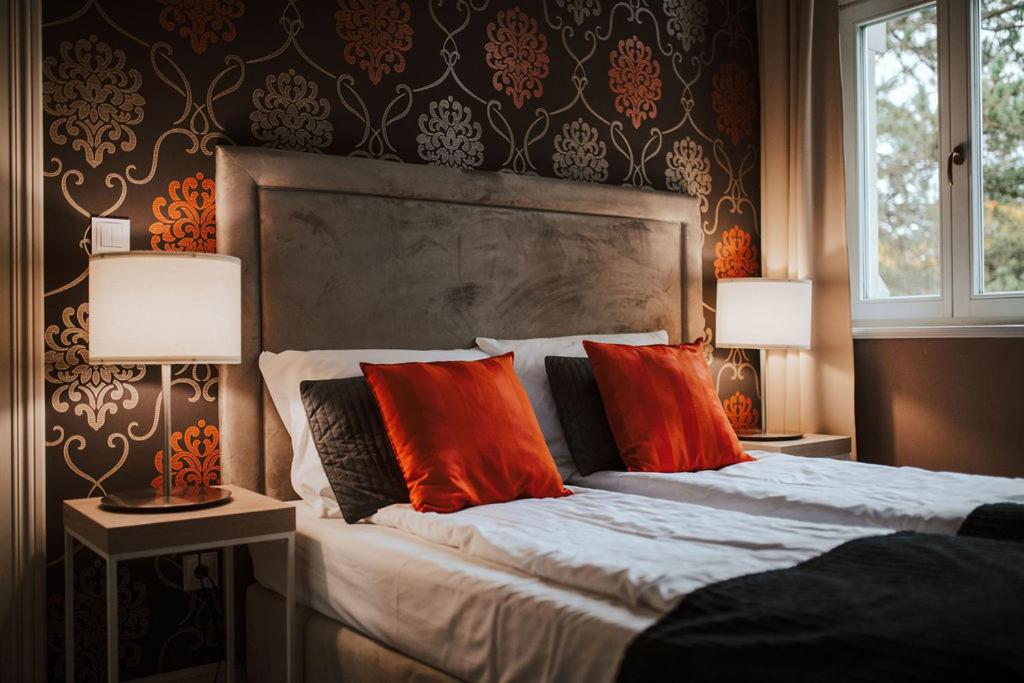 Standard double room with 1 or 2 beds – Palace with biowellness package photo 1