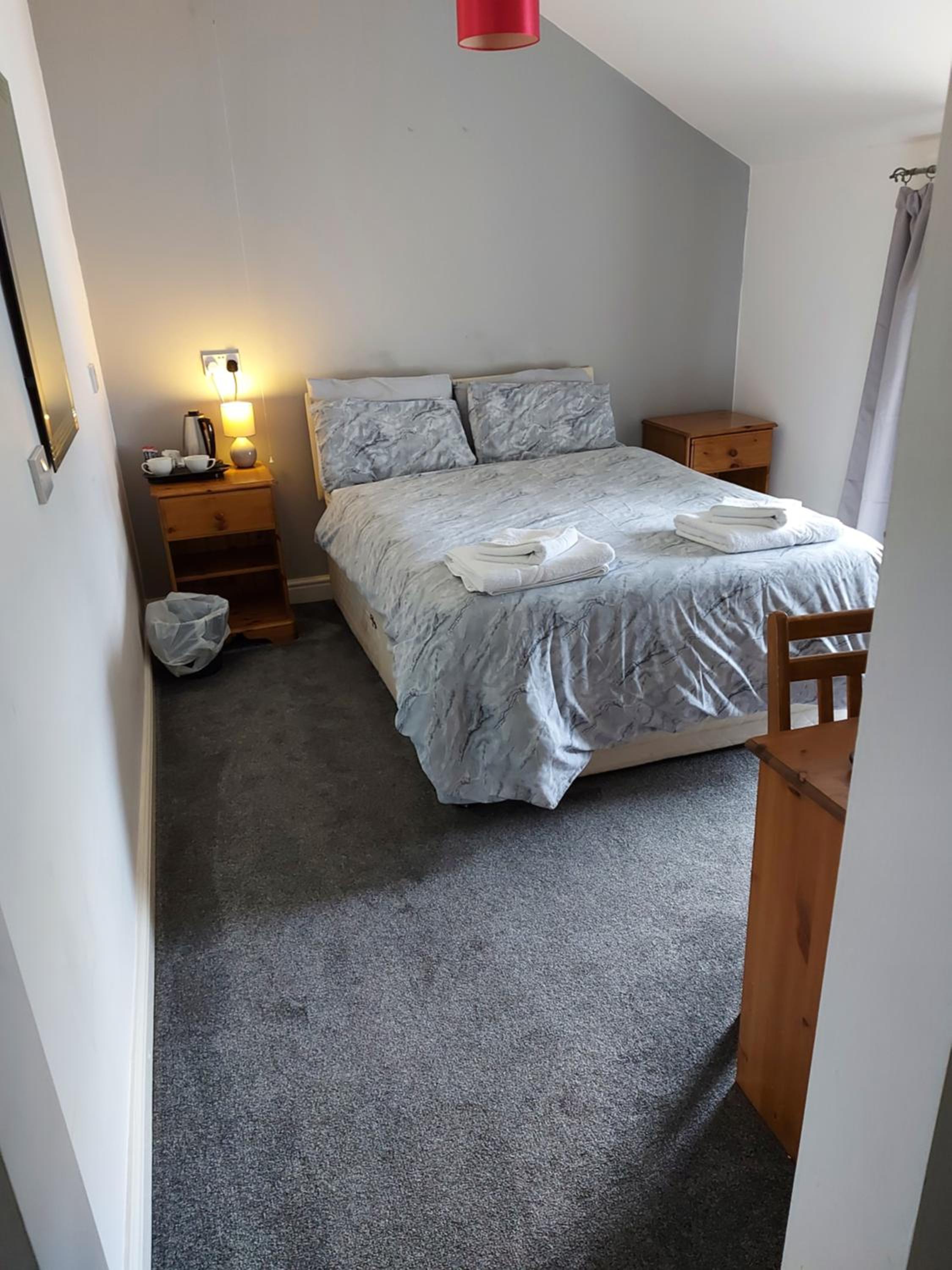 Double Room - Photo 3