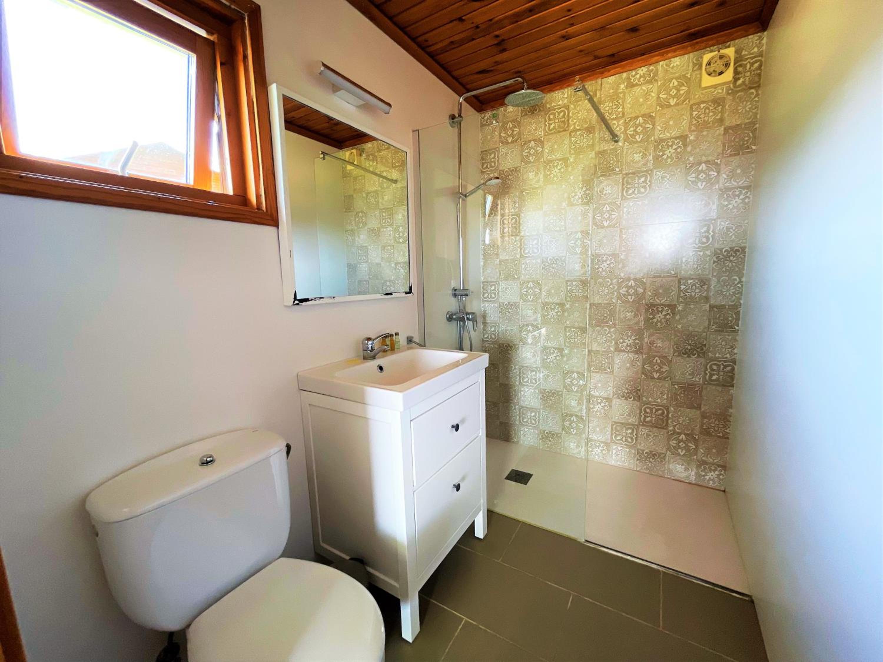 One-Bedroom Chalet - Photo 17