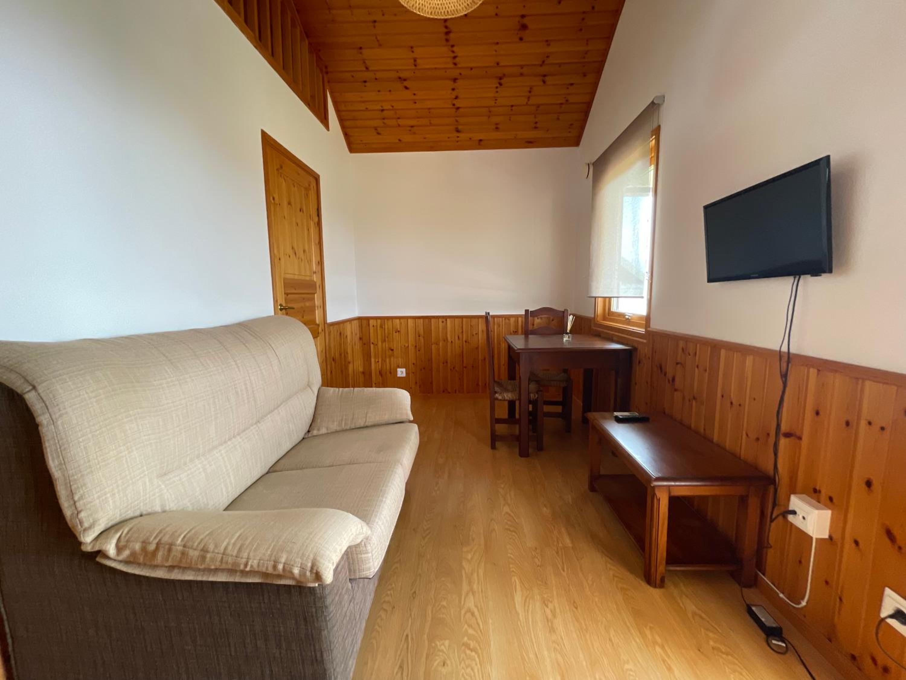 One-Bedroom Chalet - Photo 10
