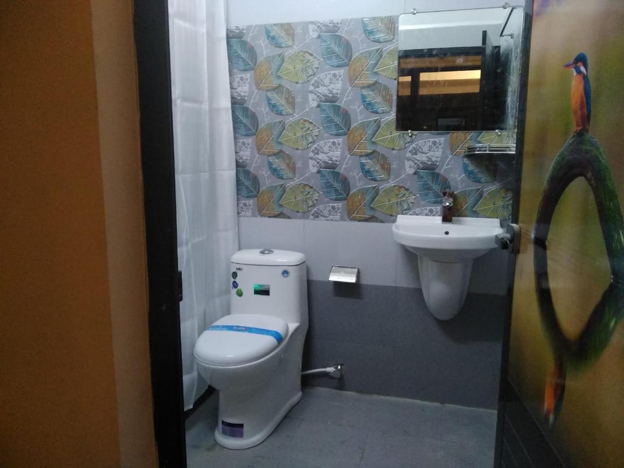 Deluxe Twin Room photo 3