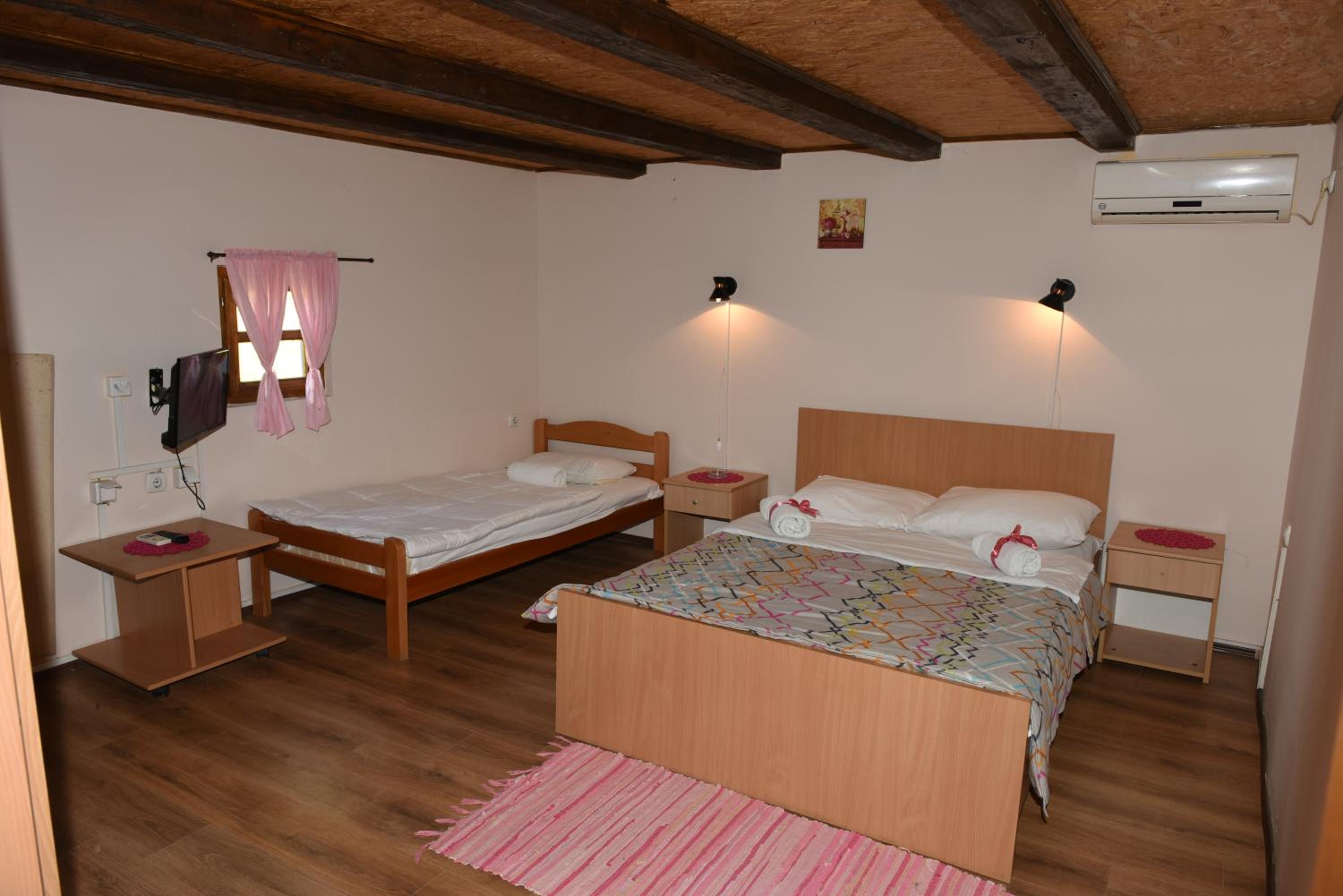Triple Room photo 2
