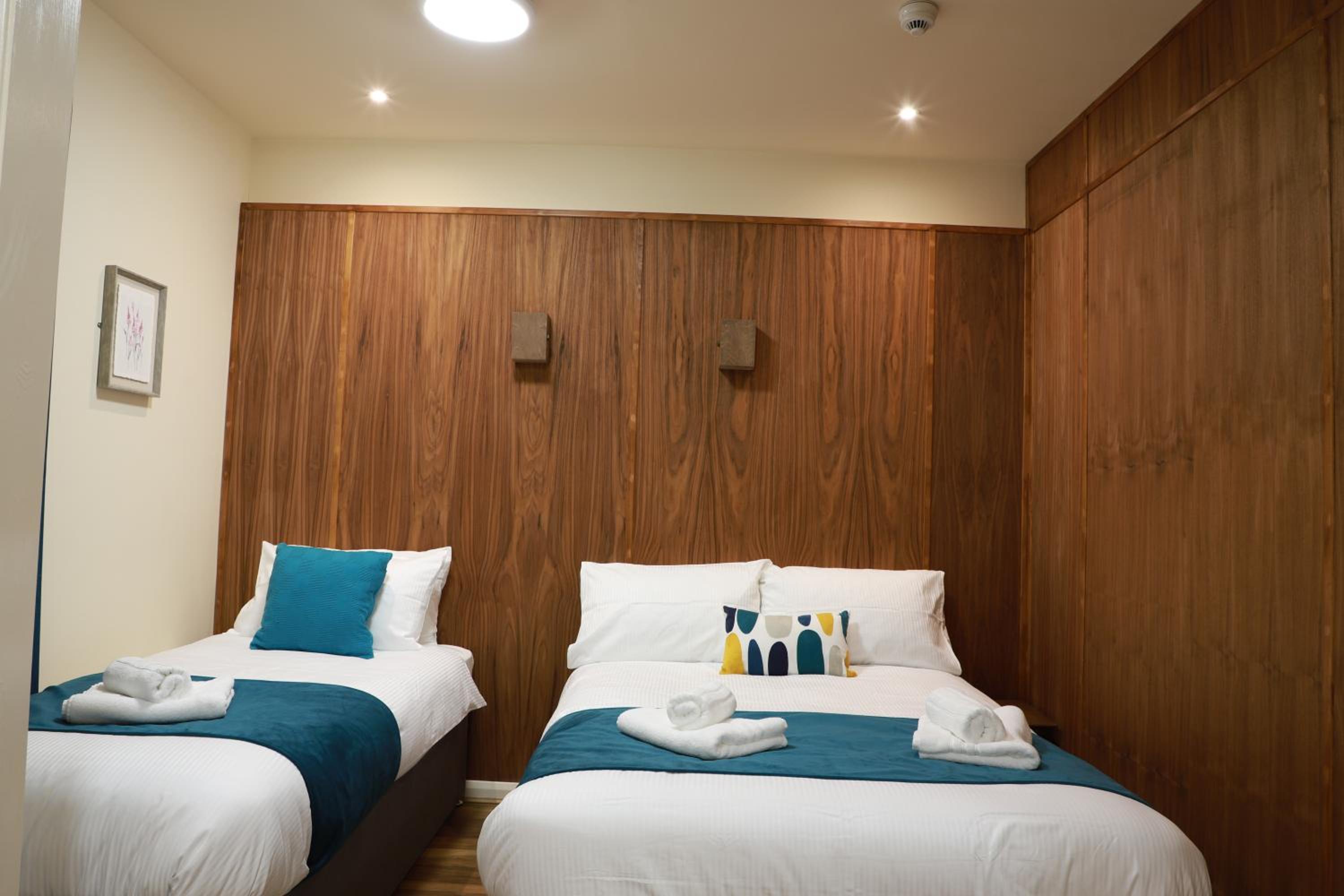 Classic Quadruple Room photo 2