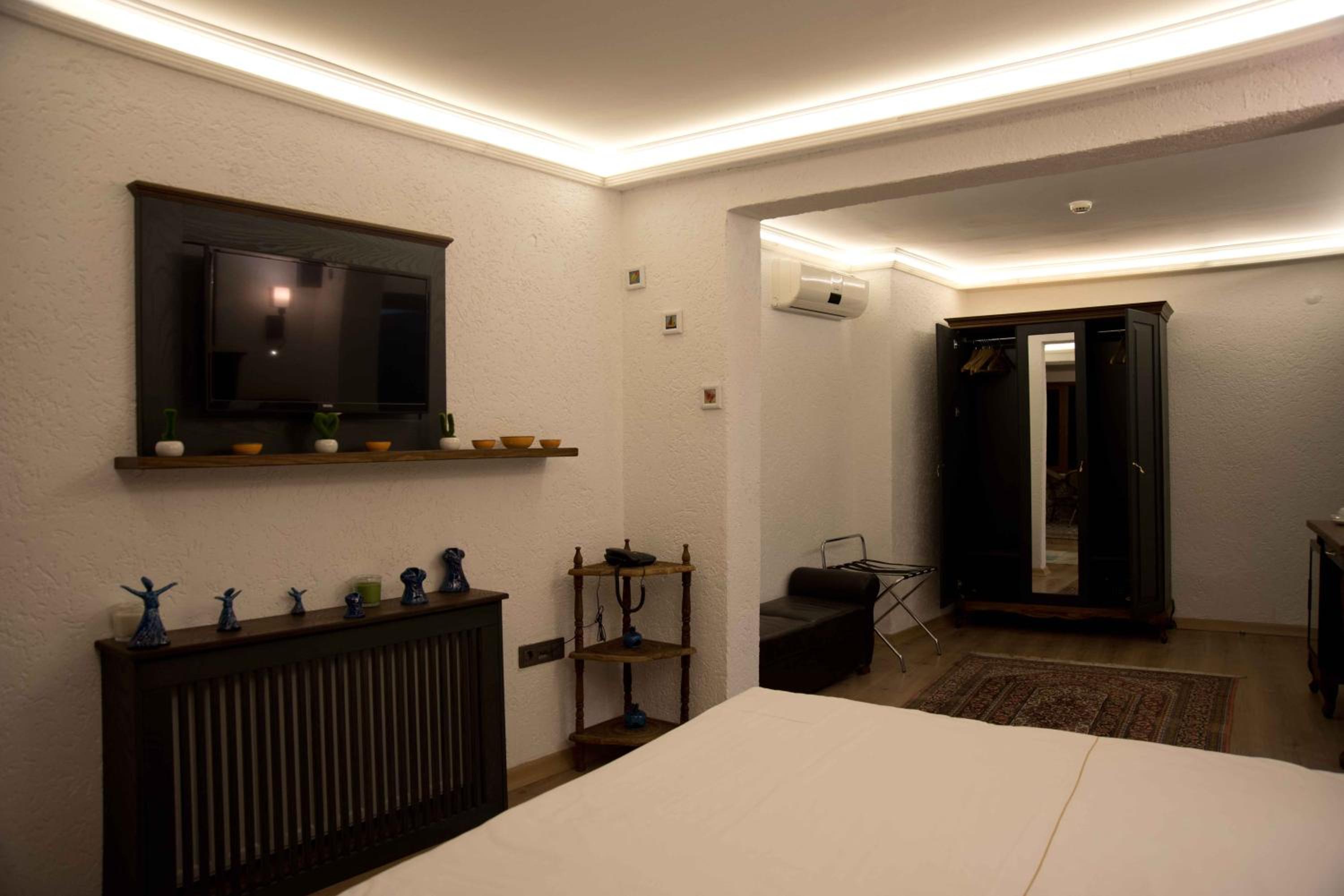 Queen Suite with Sea View photo 3