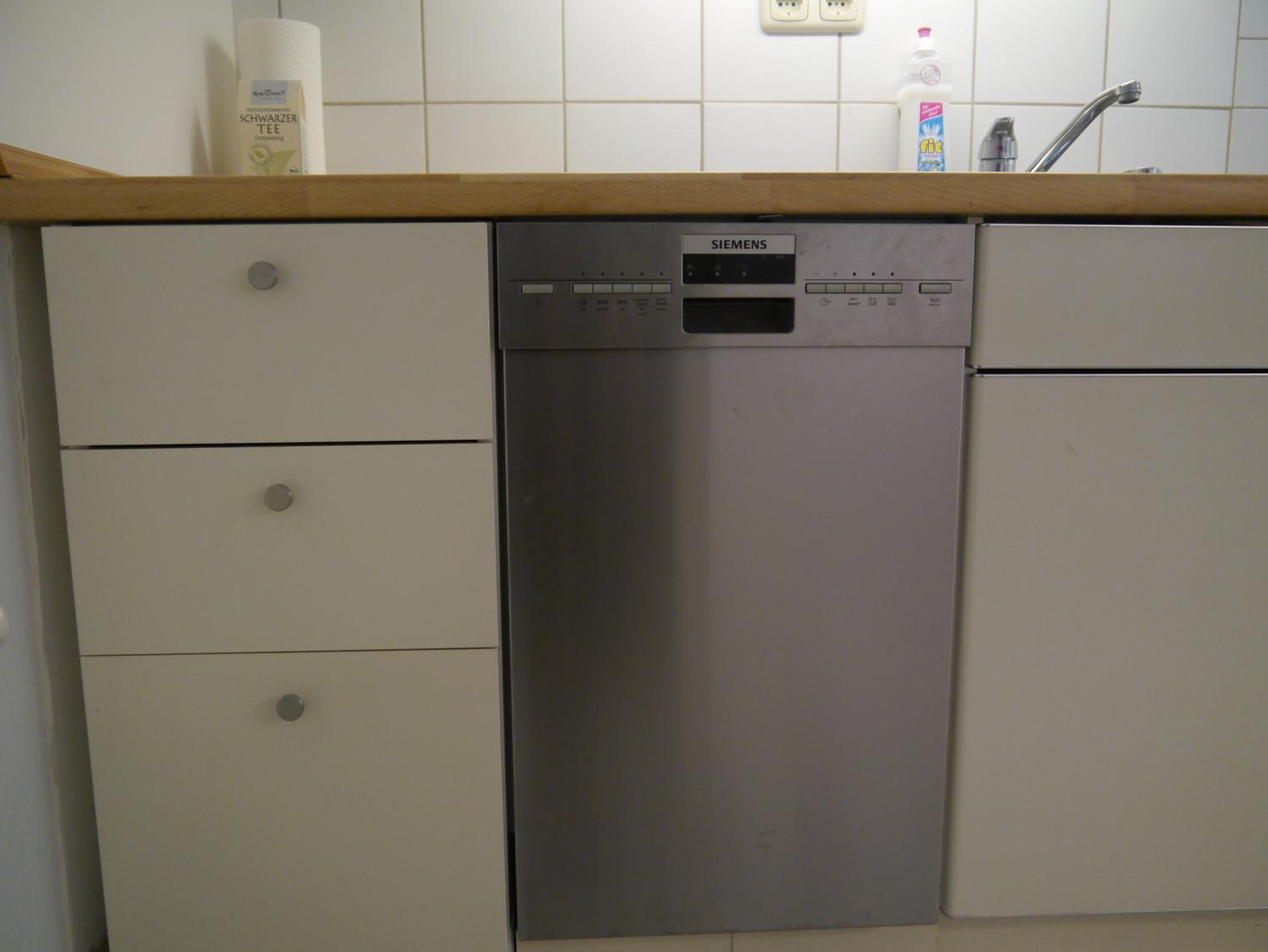 One-Bedroom Apartment - Photo 9
