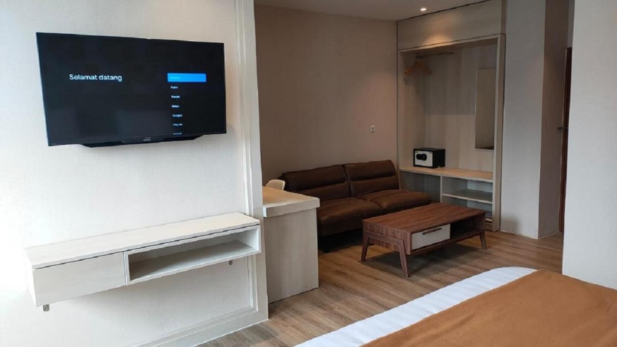 Suite - Photo 3