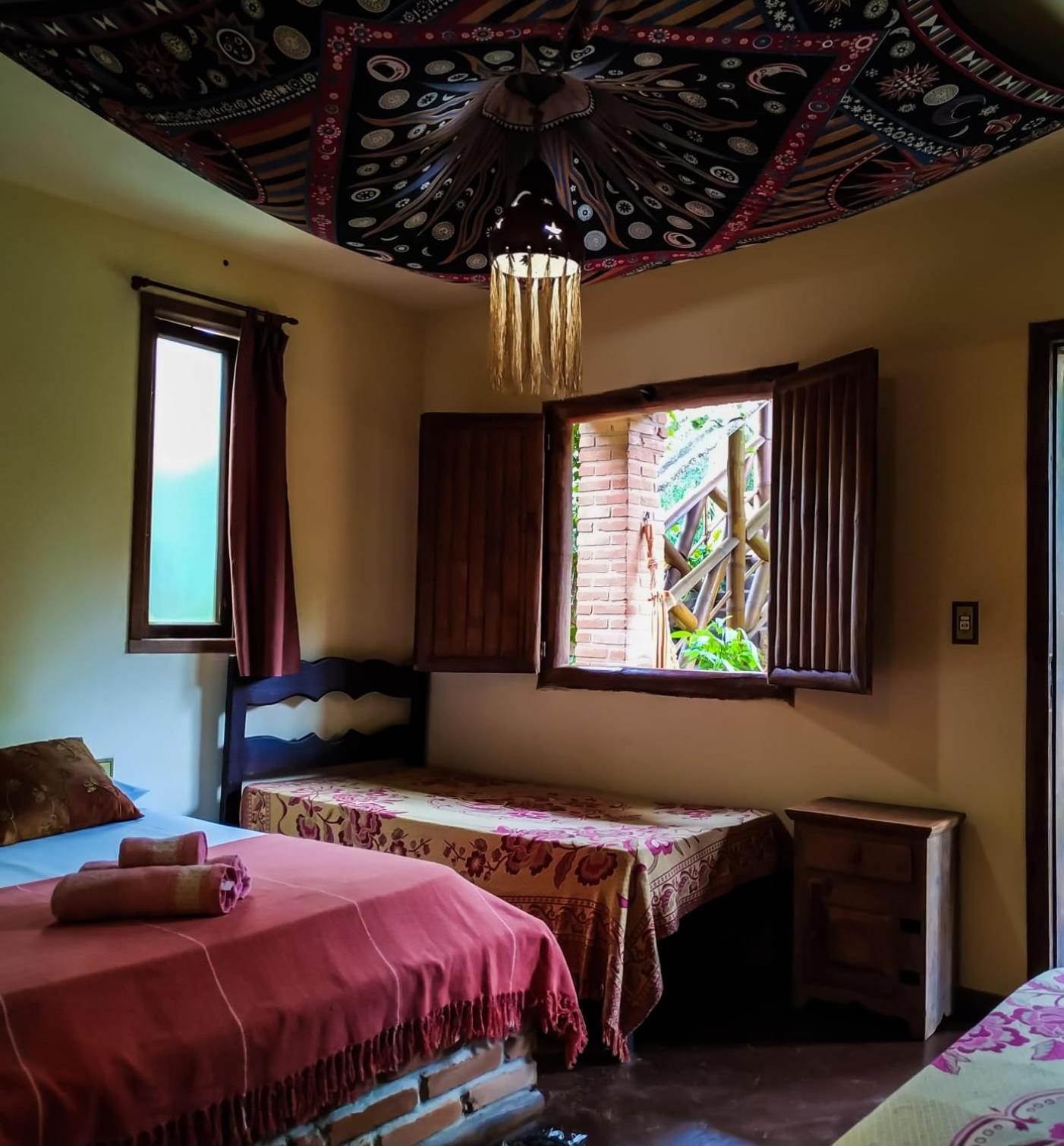 Quadruple Room with Private Bathroom photo 2