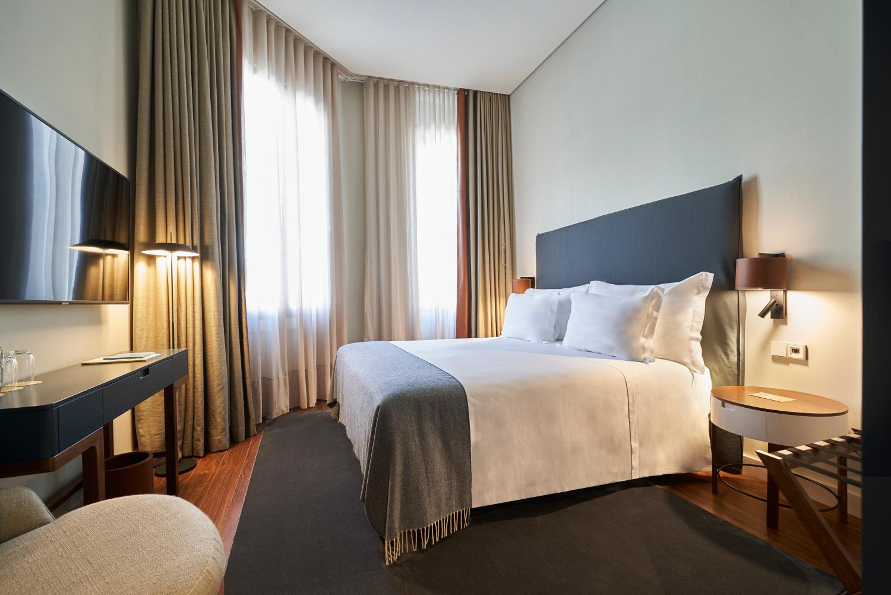 Classic Double Room - Photo 2