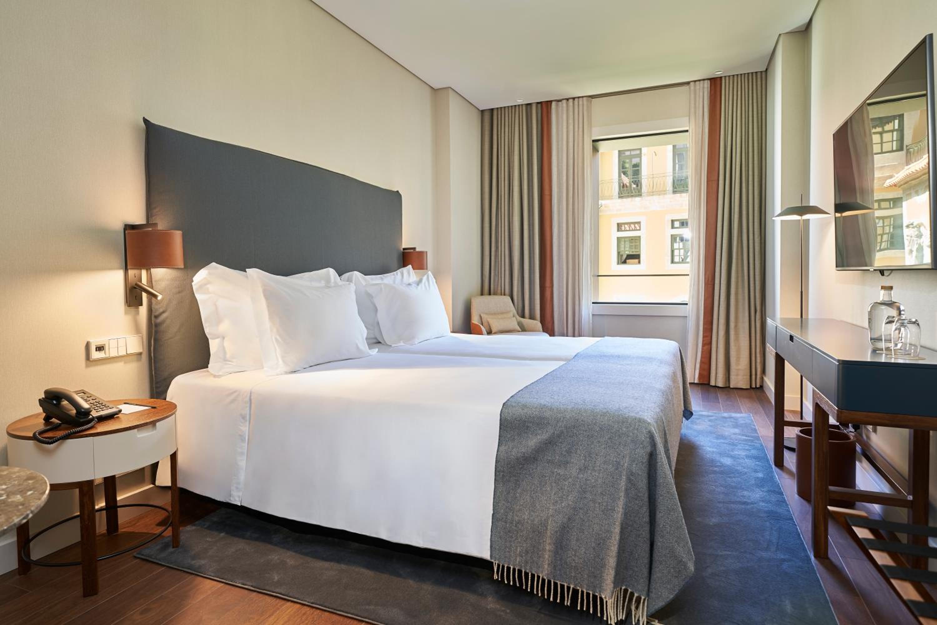 Superior Twin Room - Photo 1