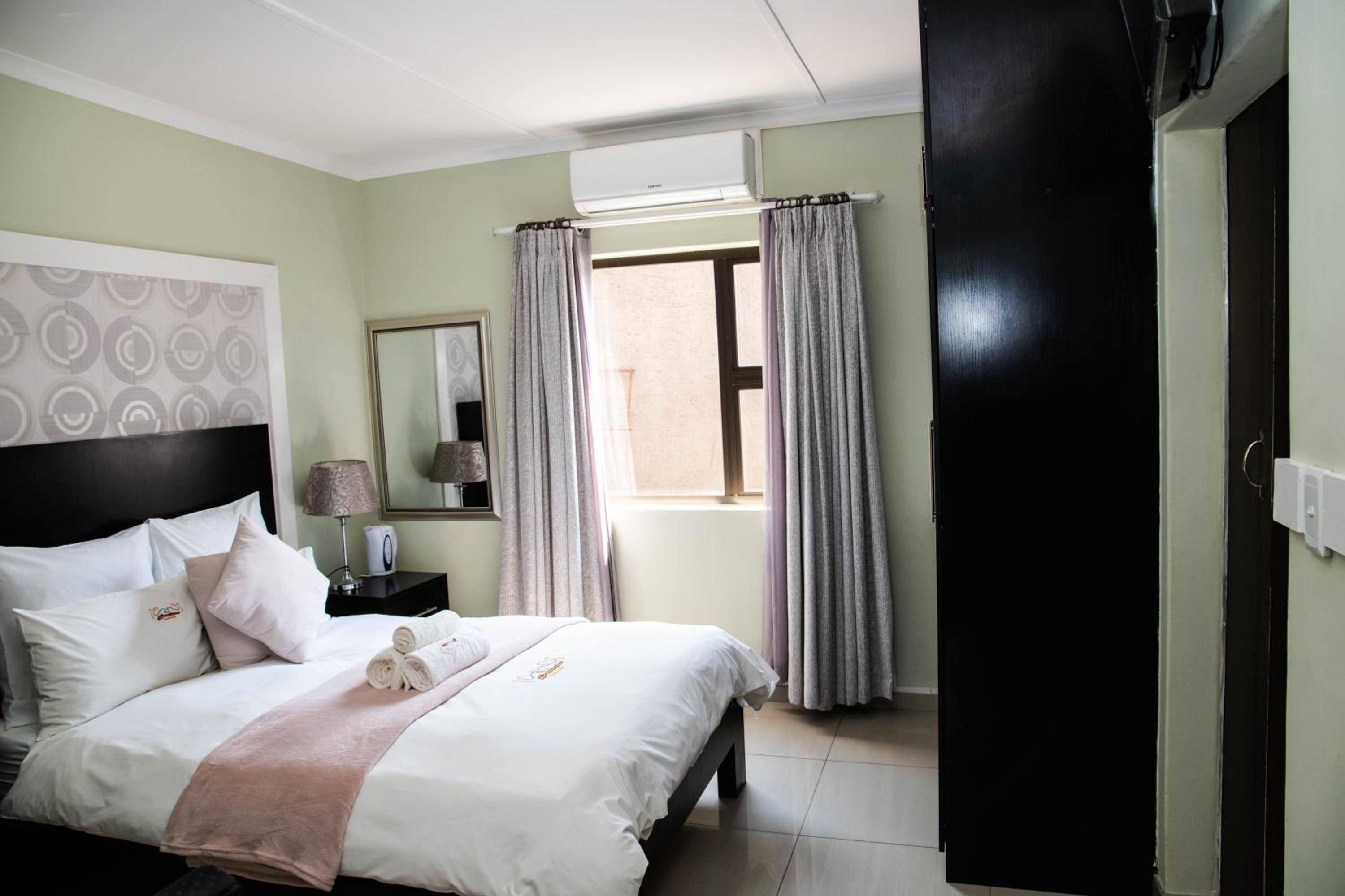 Business Double Room with Gym Access photo 1