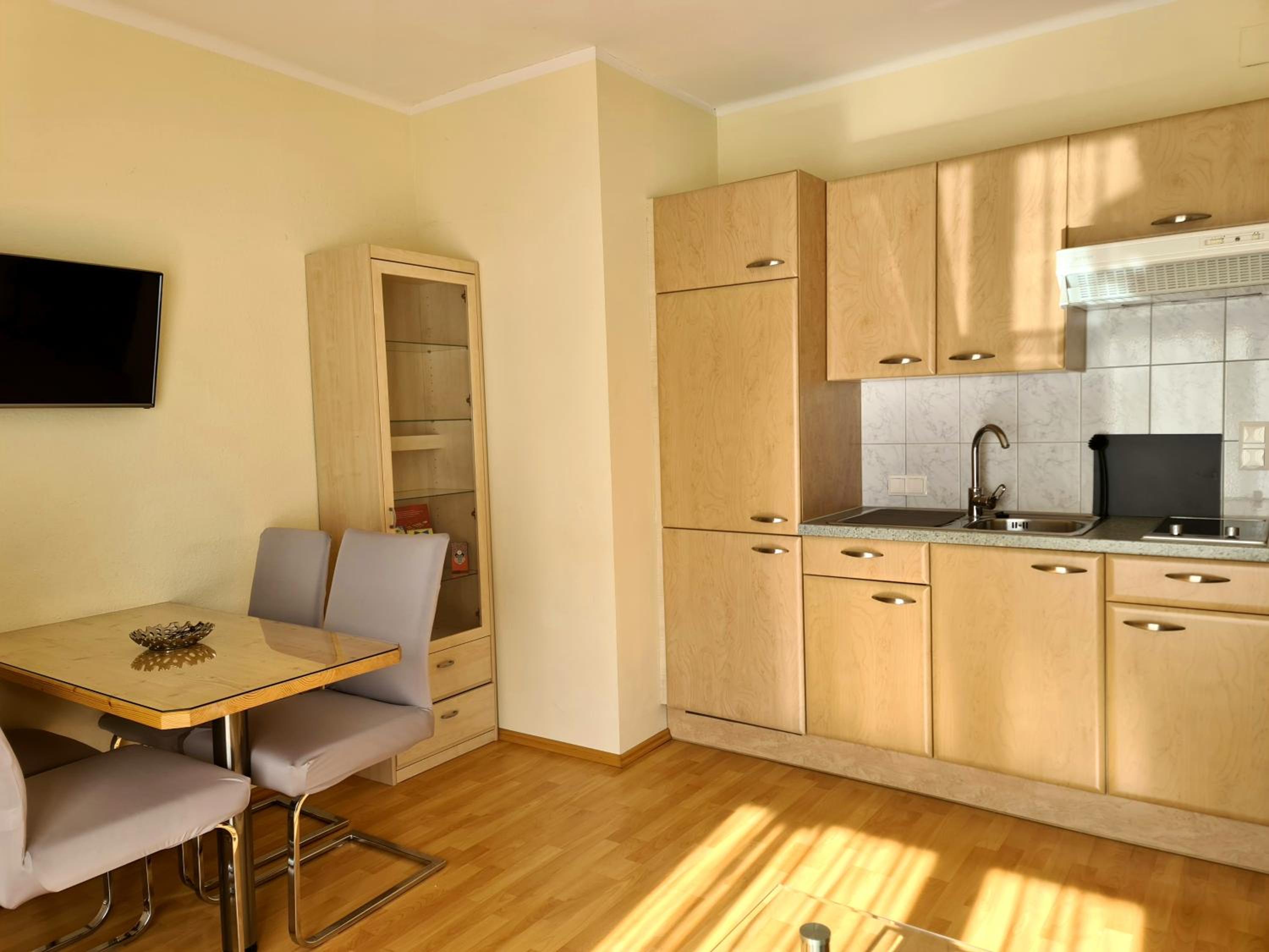 One-Bedroom Apartment photo 2