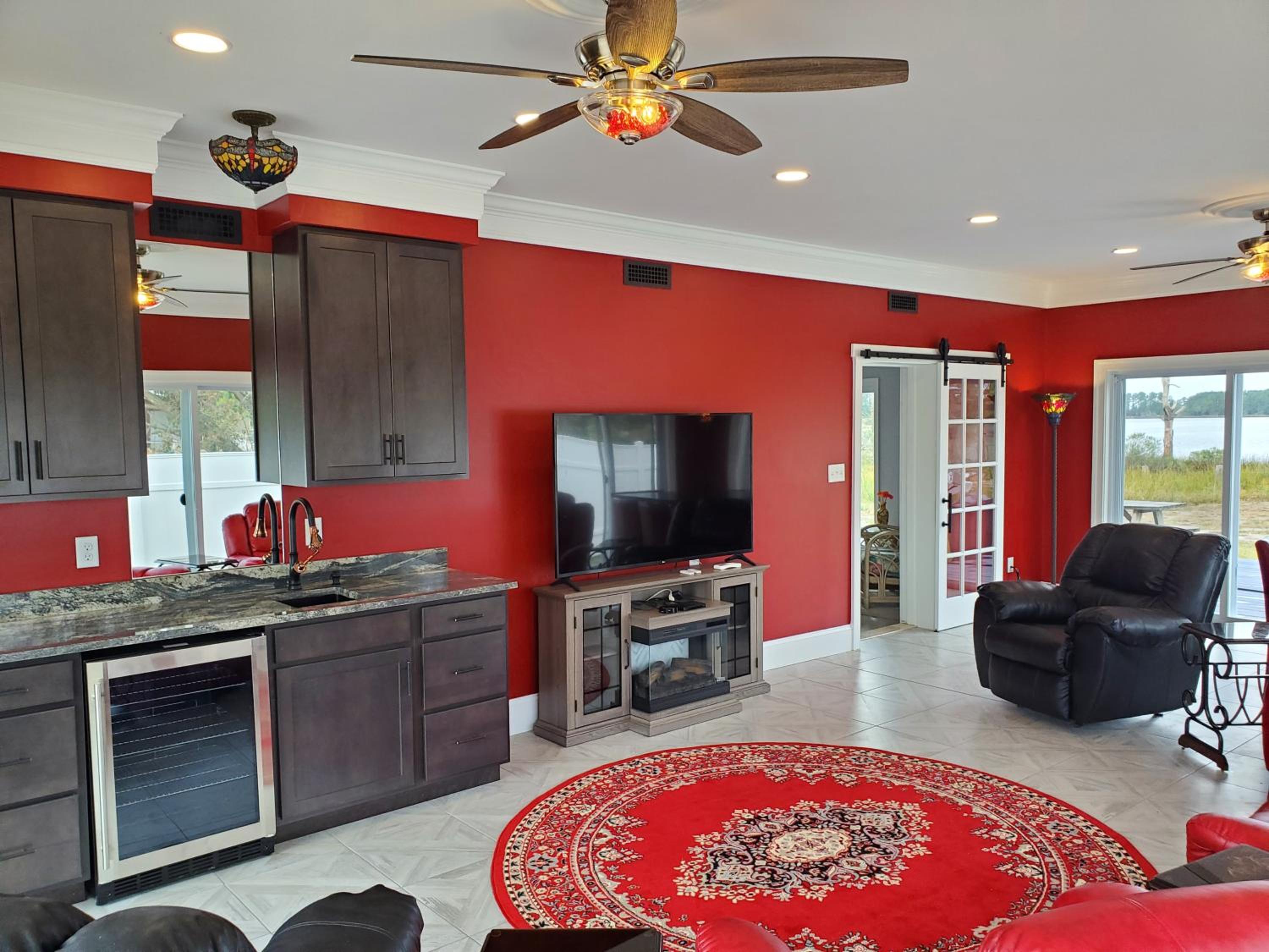 Four-Bedroom House photo 1