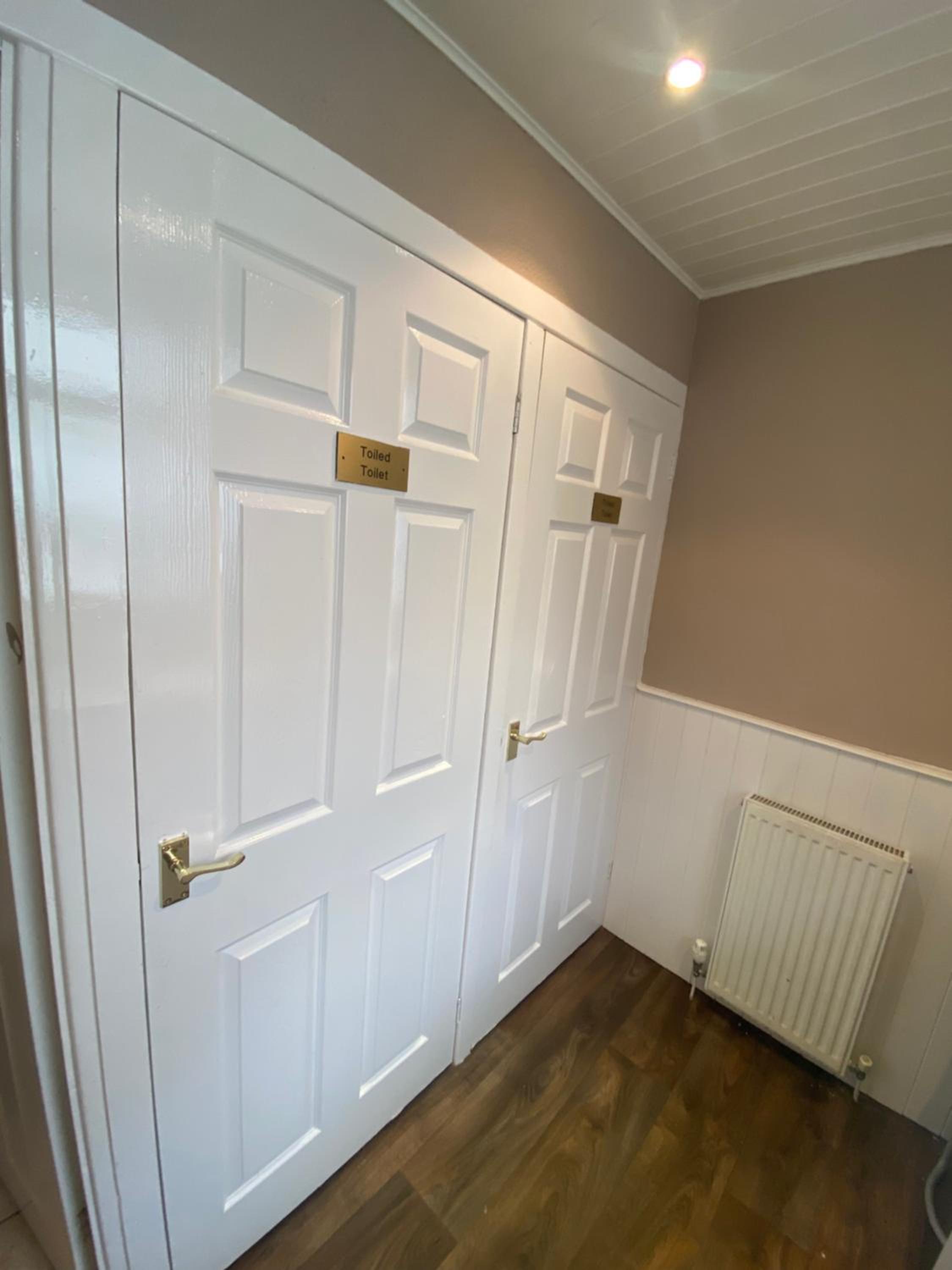 Double Room with External Bathroom - Photo 4