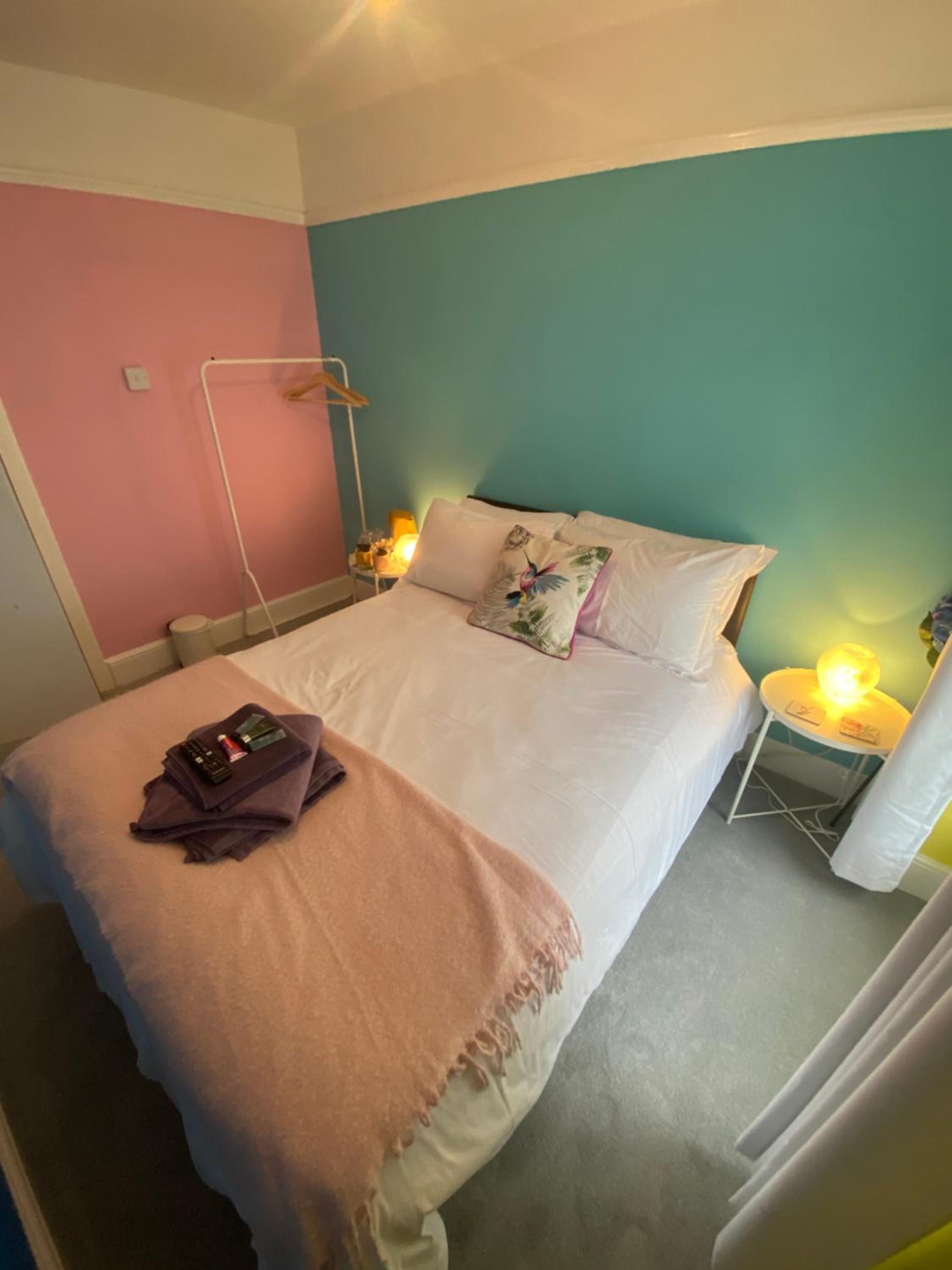 Double Room with External Bathroom - Photo 1